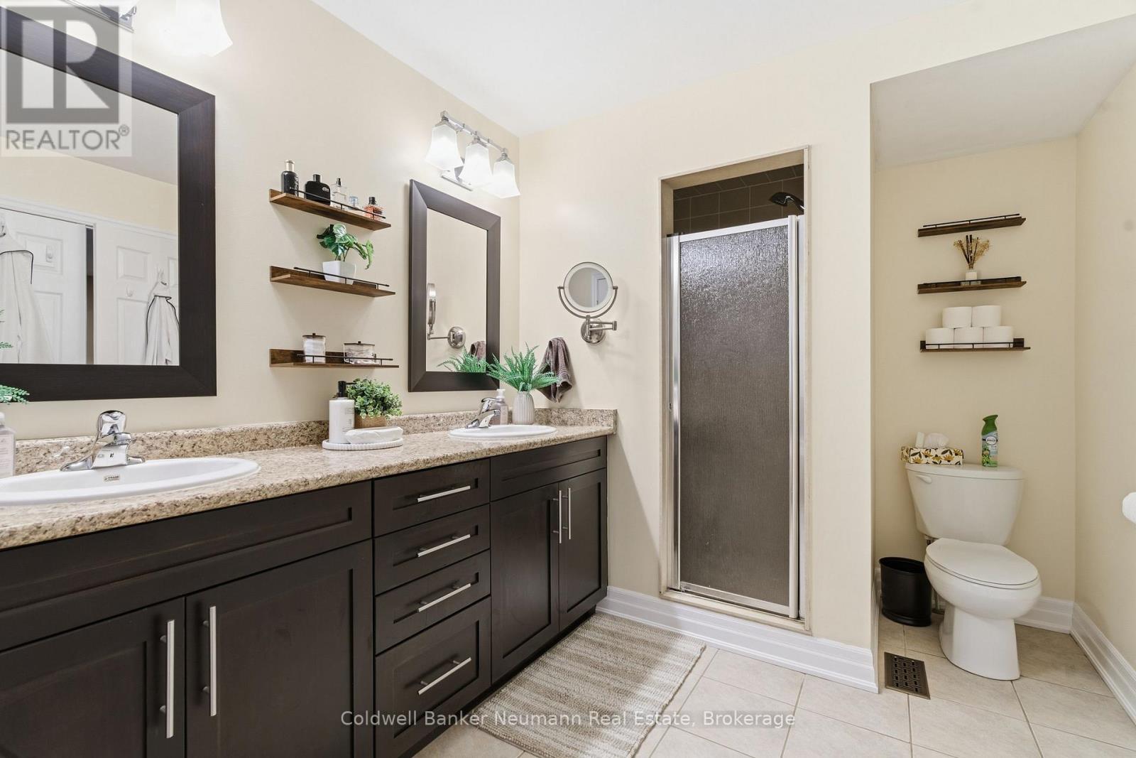 356 Falling Green Crescent, Kitchener, ON - Indoor Photo Showing Bathroom