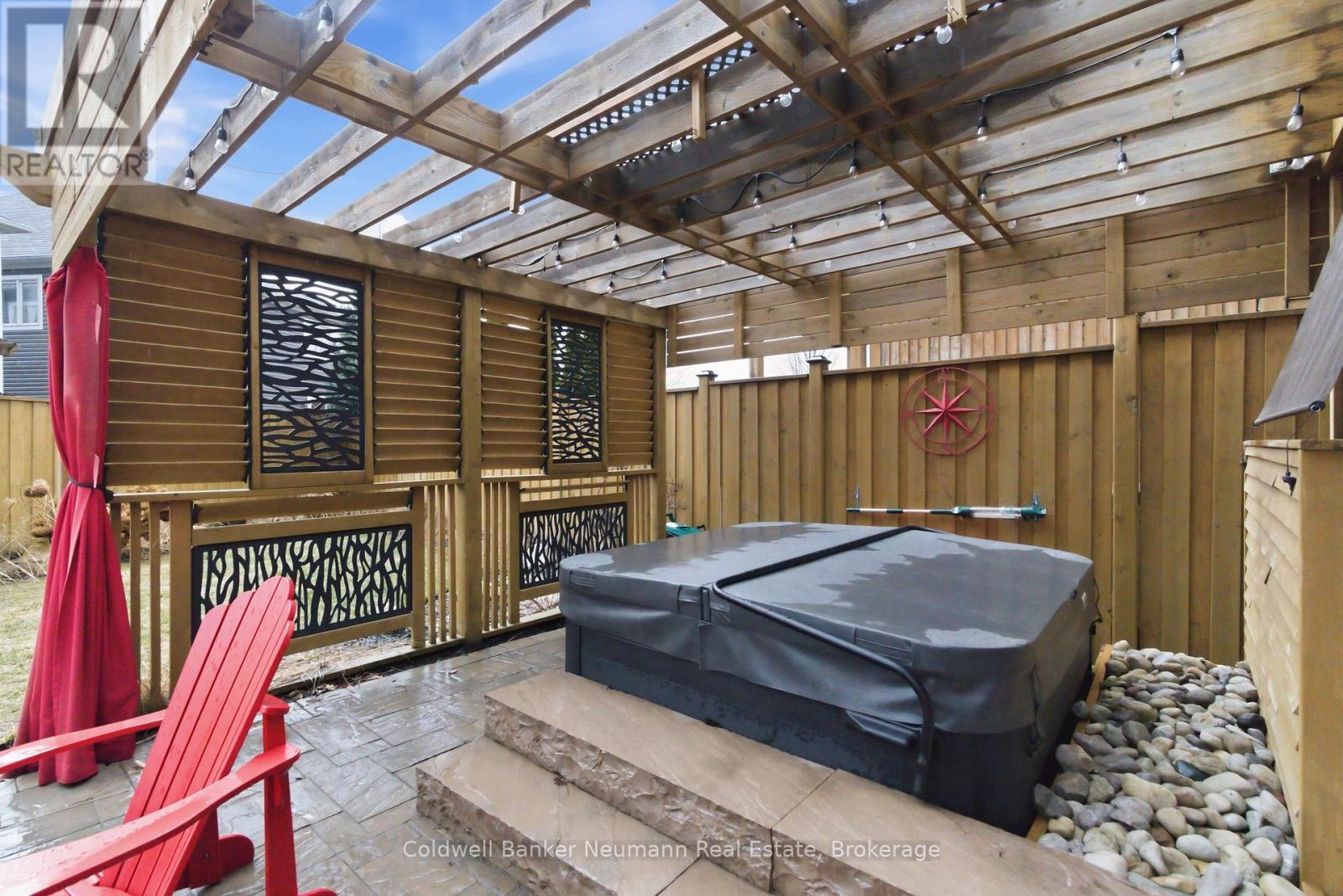 356 Falling Green Crescent, Kitchener, ON - Outdoor