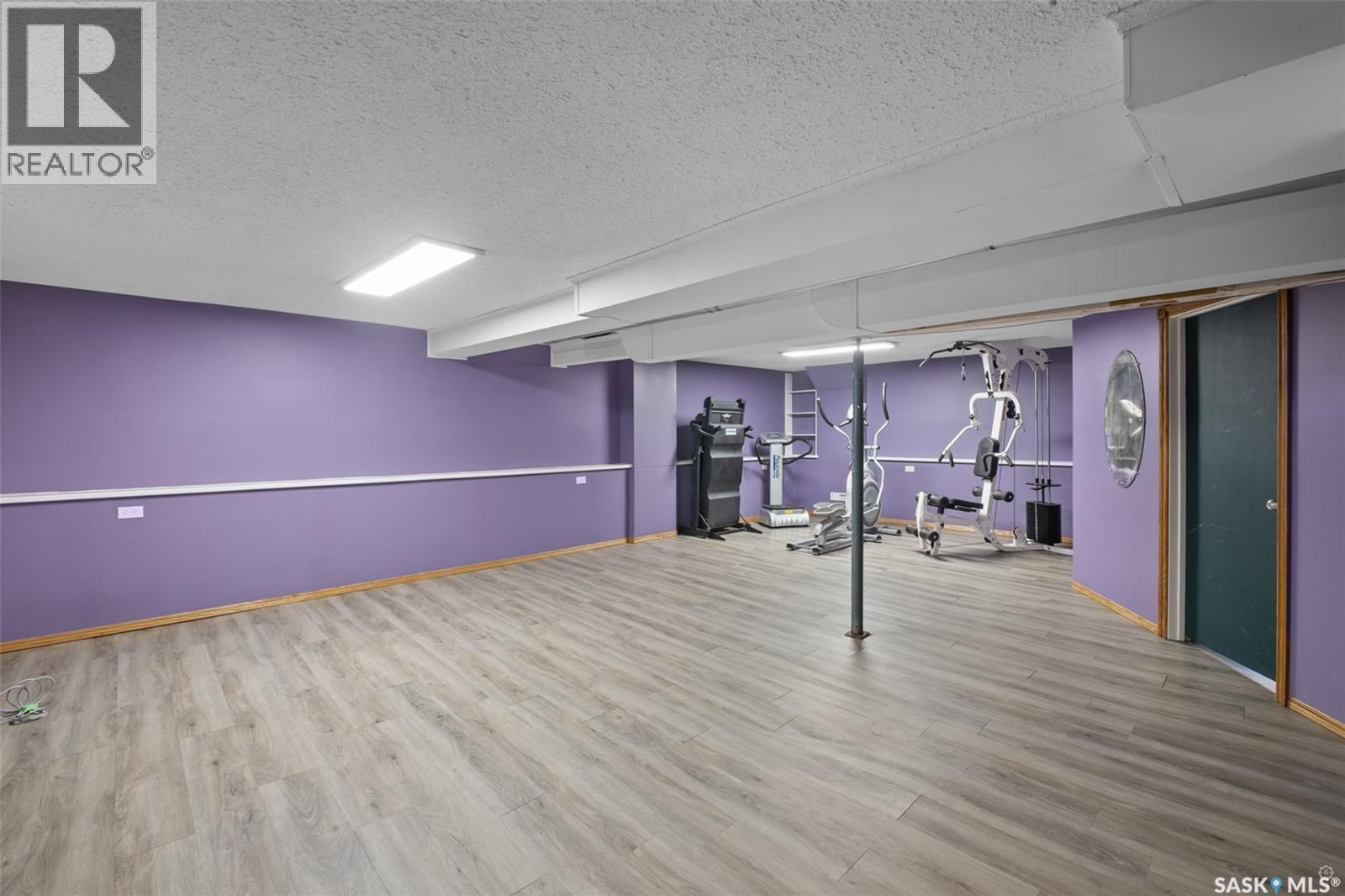 1027 4Th Street E, Prince Albert, SK - Indoor