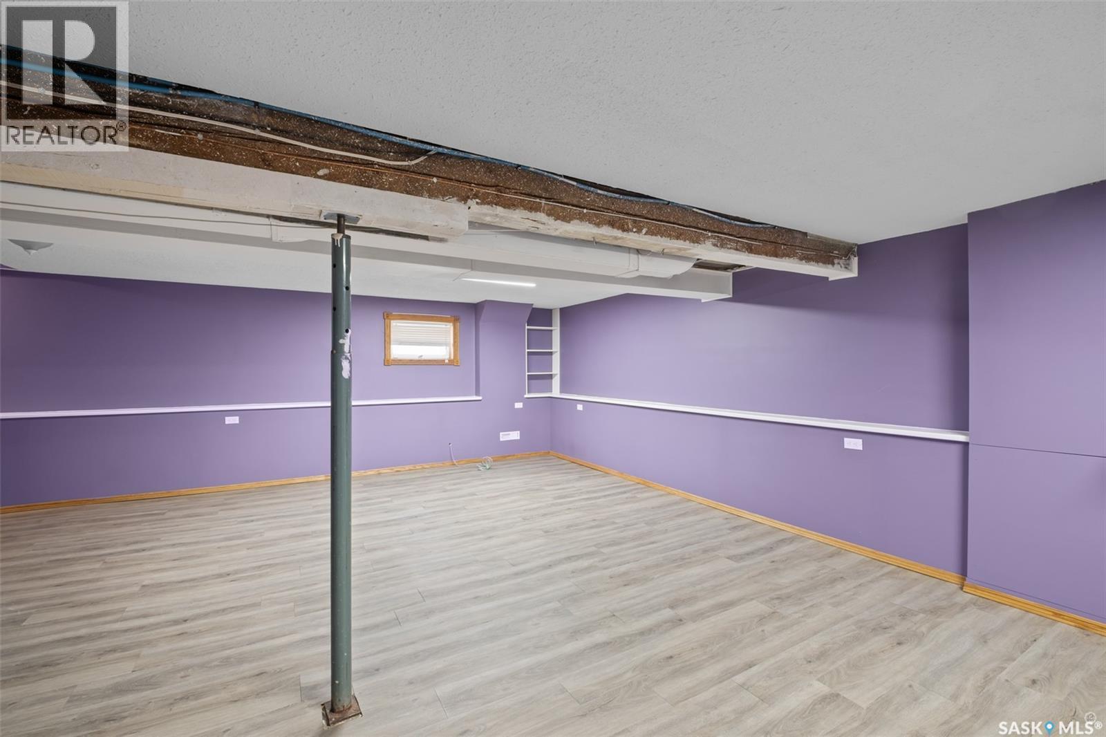 1027 4Th Street E, Prince Albert, SK - Indoor