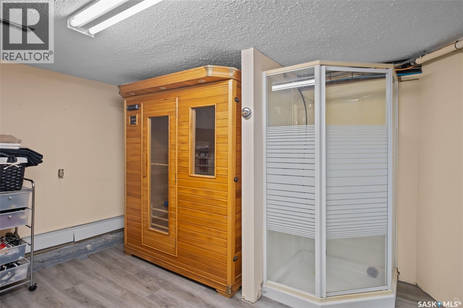 1027 4Th Street E, Prince Albert, SK -