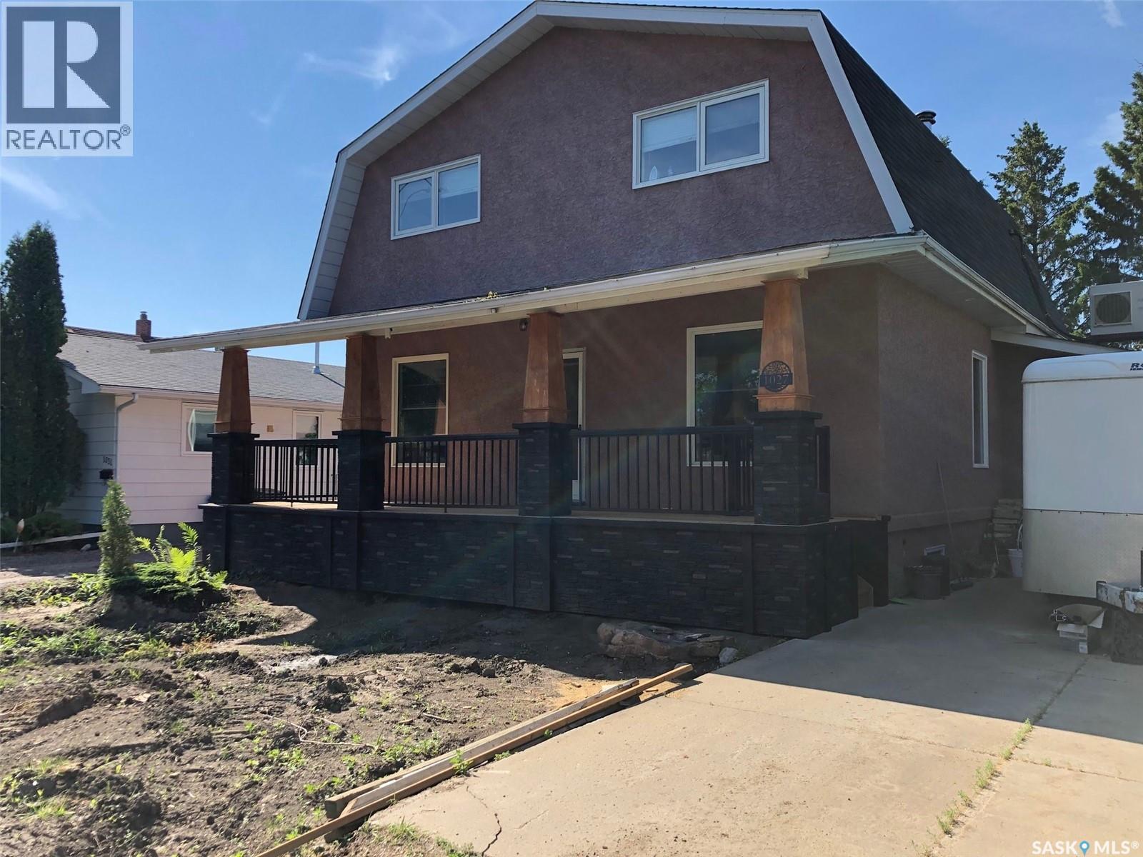 1027 4Th Street E, Prince Albert, SK - Outdoor With Deck Patio Veranda