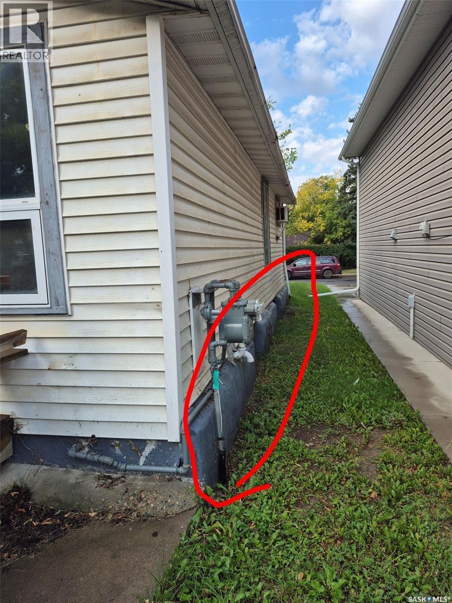 818 K Avenue N, Saskatoon, SK - Outdoor With Exterior