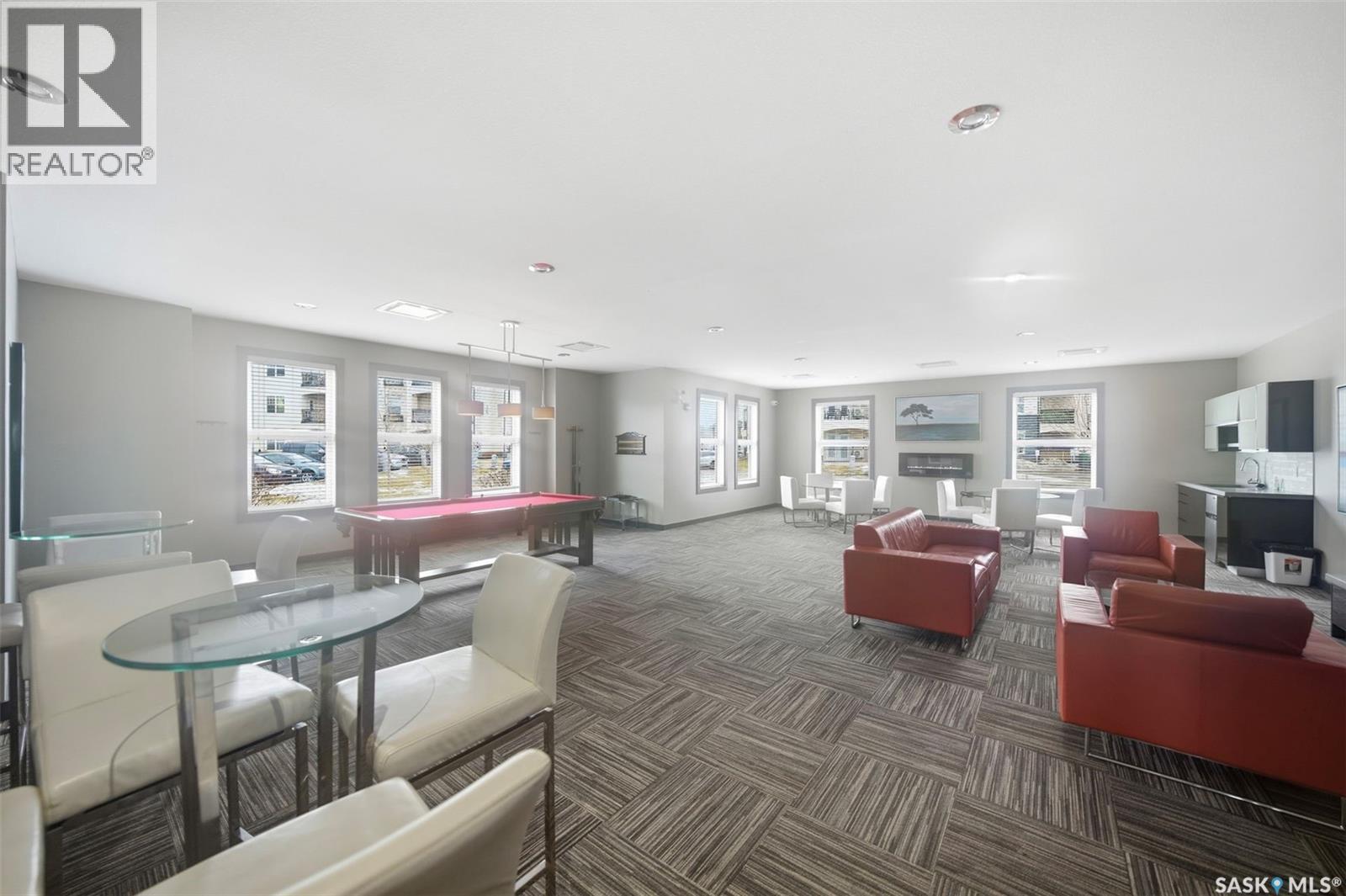 211 130 Phelps Way, Saskatoon, SK - Indoor