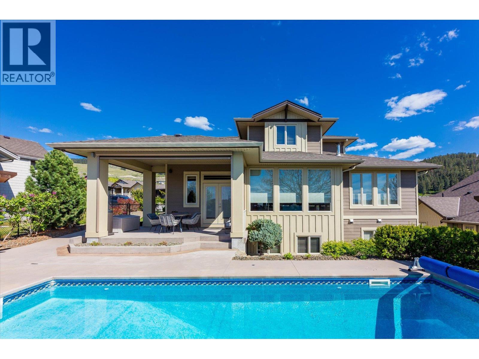 1768 Split Rail Place, Kelowna, BC - Outdoor With In Ground Pool With Deck Patio Veranda