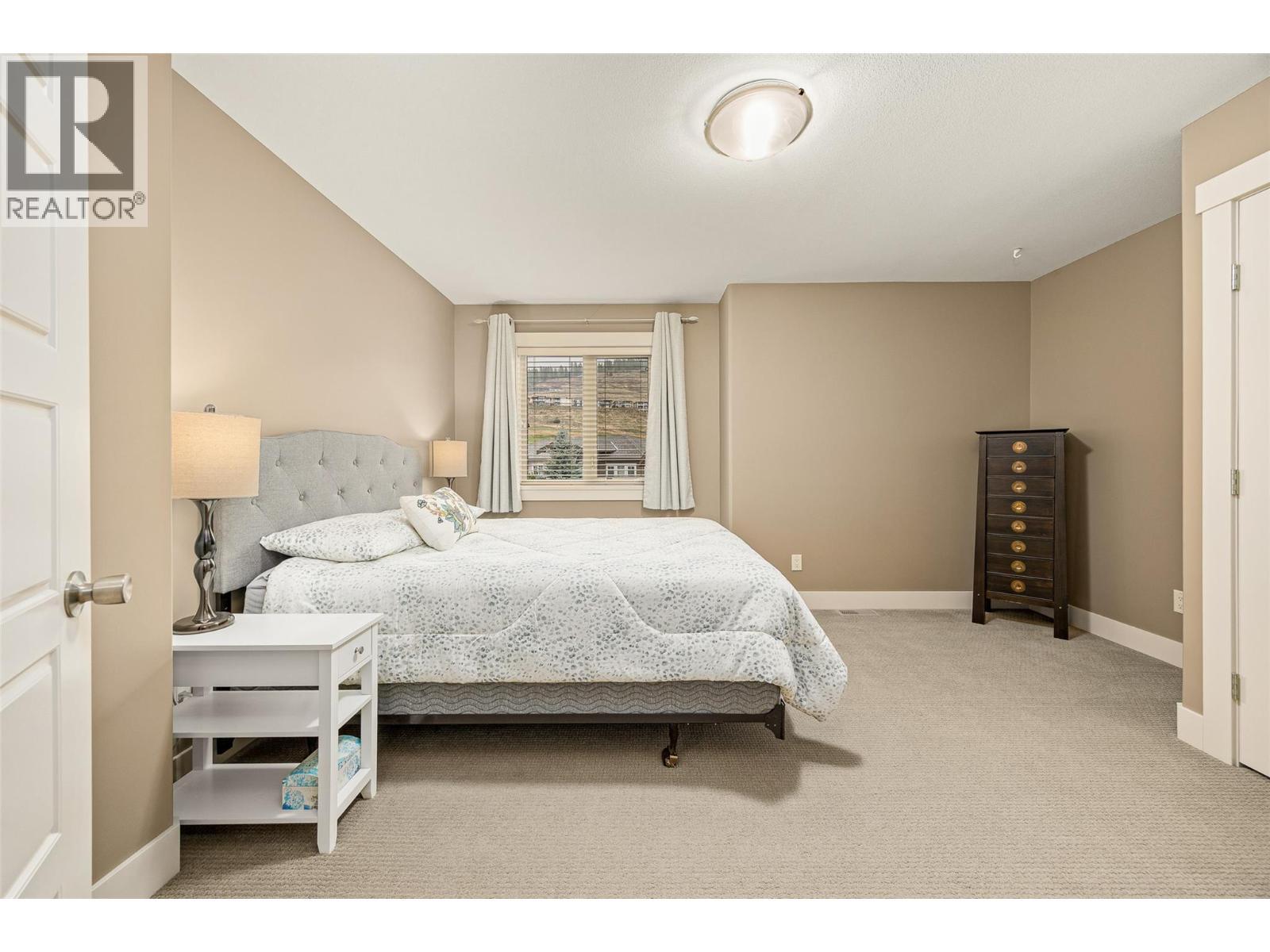 1768 Split Rail Place, Kelowna, BC - Indoor Photo Showing Bedroom