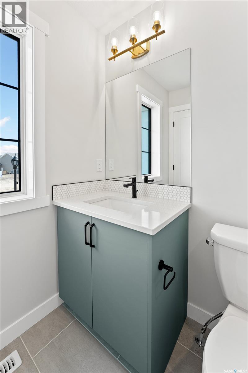 213 Yuel Lane, Saskatoon, SK - Indoor Photo Showing Bathroom