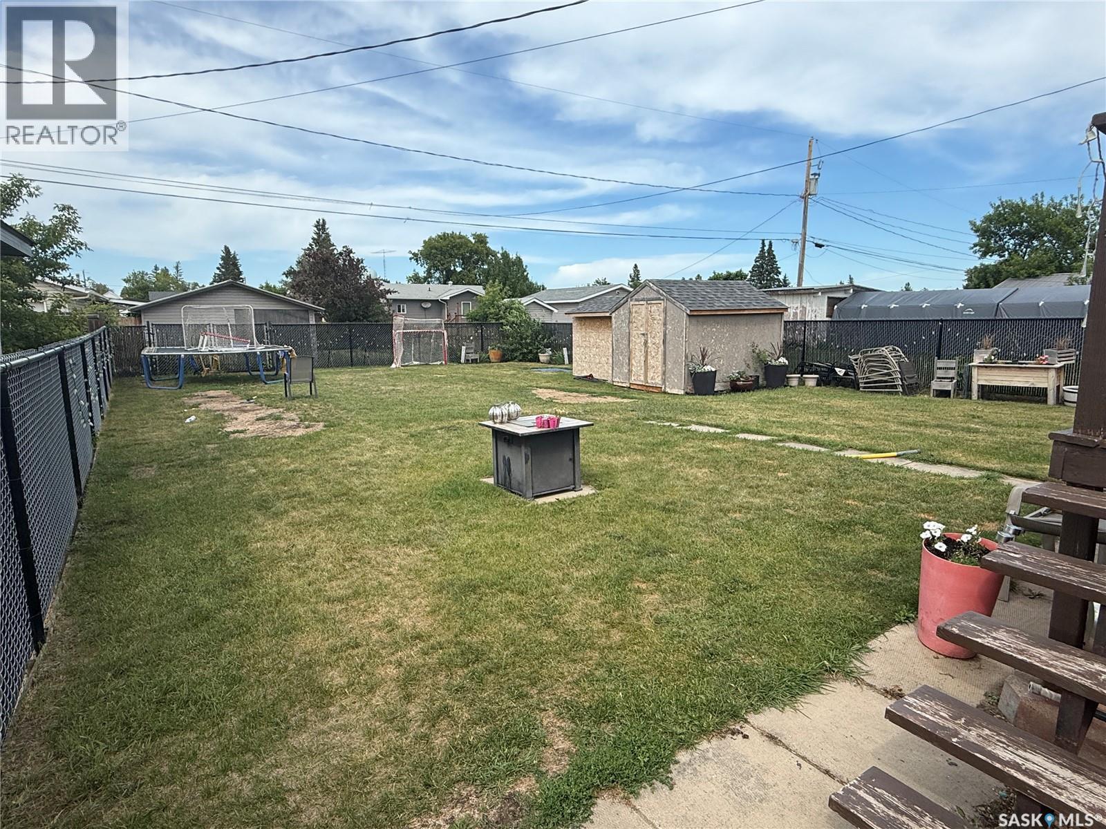 104 Railway Avenue E, Shellbrook, SK - Outdoor
