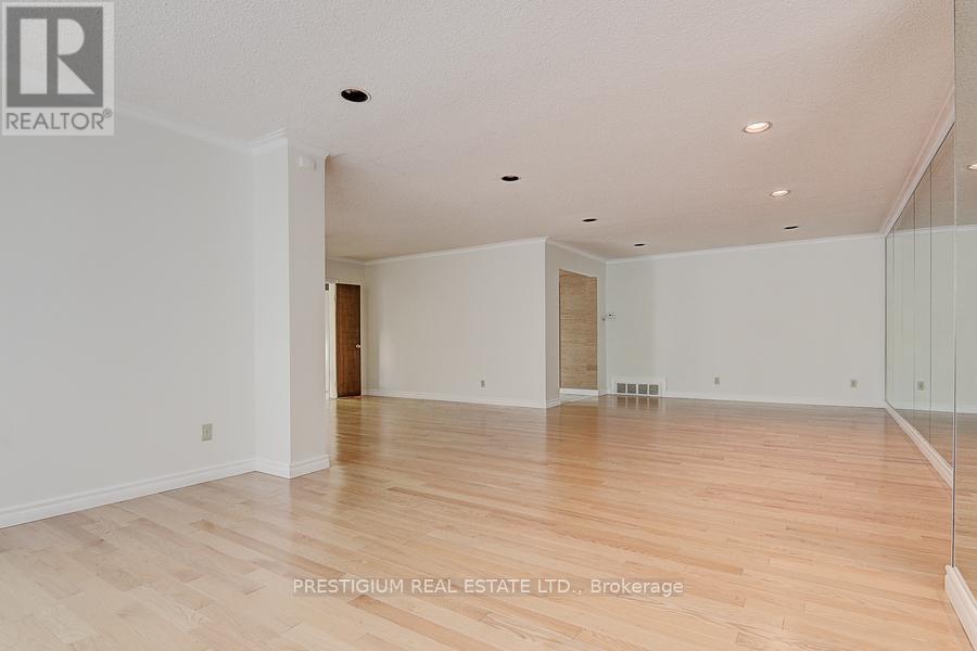 57 Laureleaf Road, Markham, ON - Indoor Photo Showing Other Room