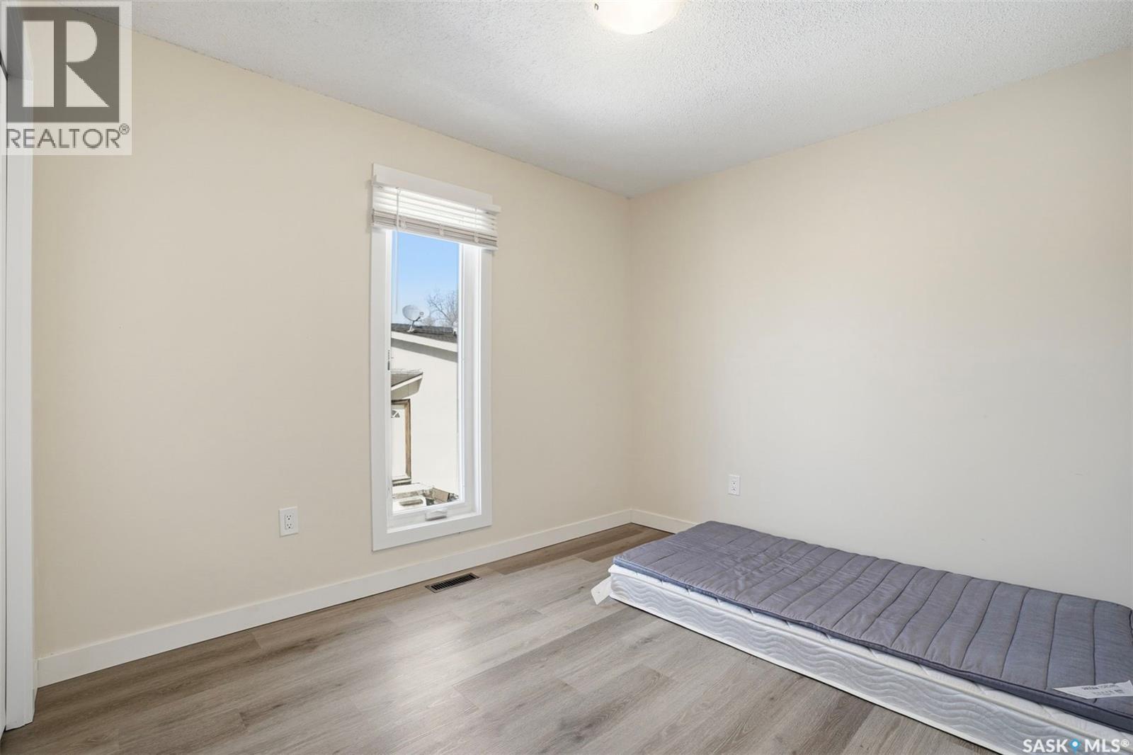 505 L Avenue N, Saskatoon, SK - Indoor Photo Showing Other Room