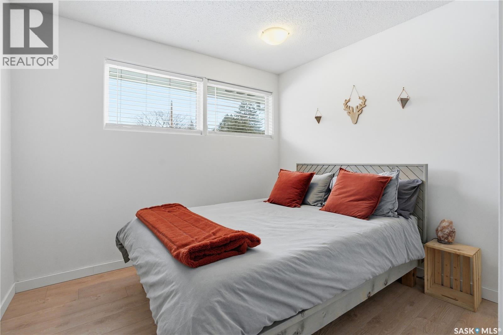 2 Ling Street, Saskatoon, SK - Indoor Photo Showing Bedroom