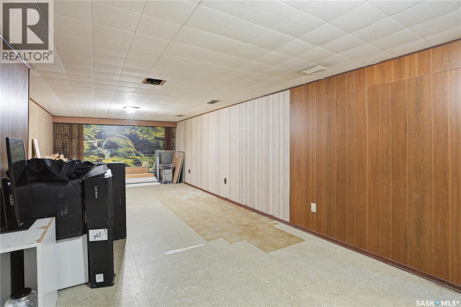 2 Ling Street, Saskatoon, SK - Indoor Photo Showing Other Room