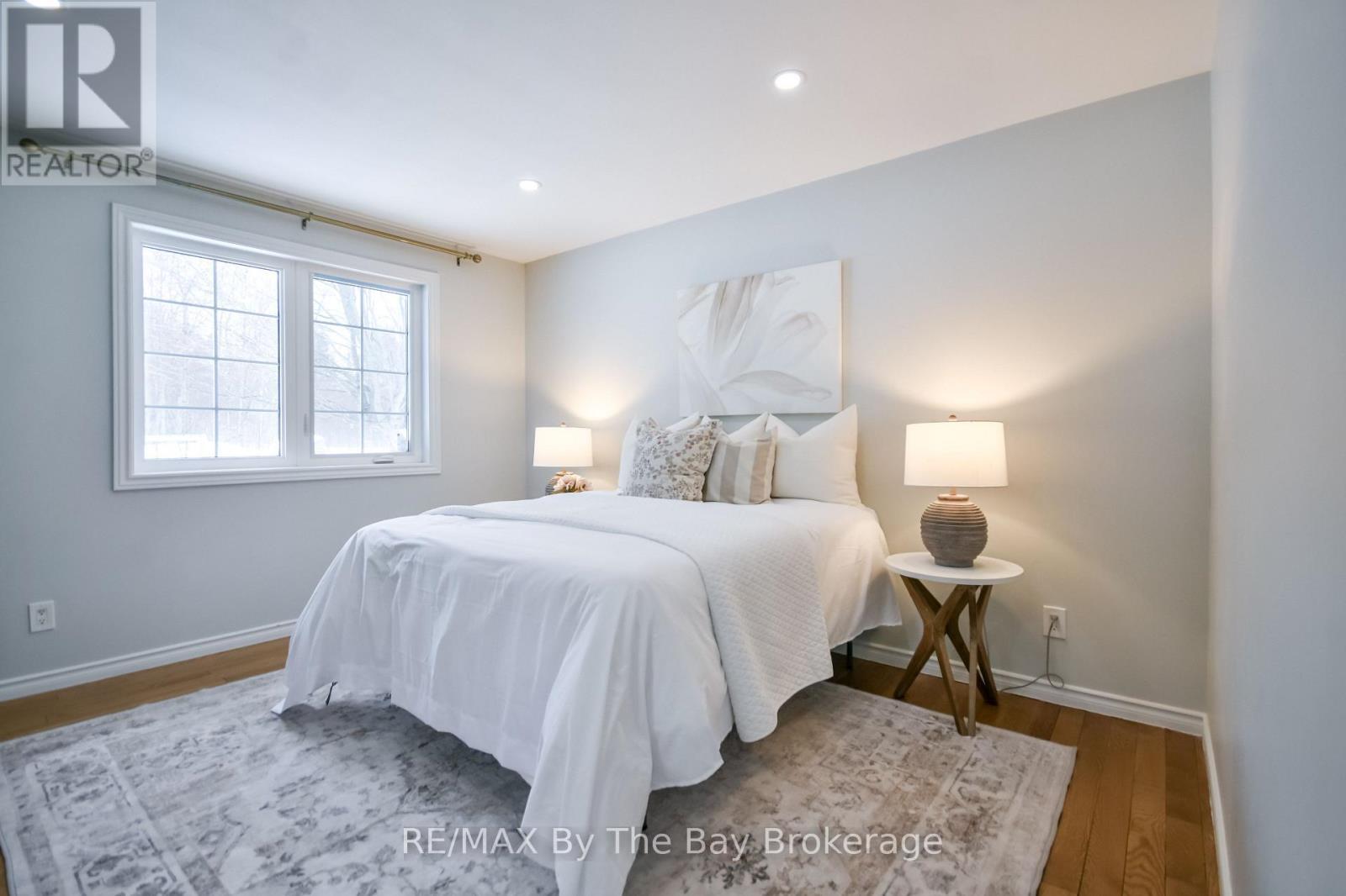 111 Balm Beach Road E, Tiny, ON - Indoor Photo Showing Bedroom