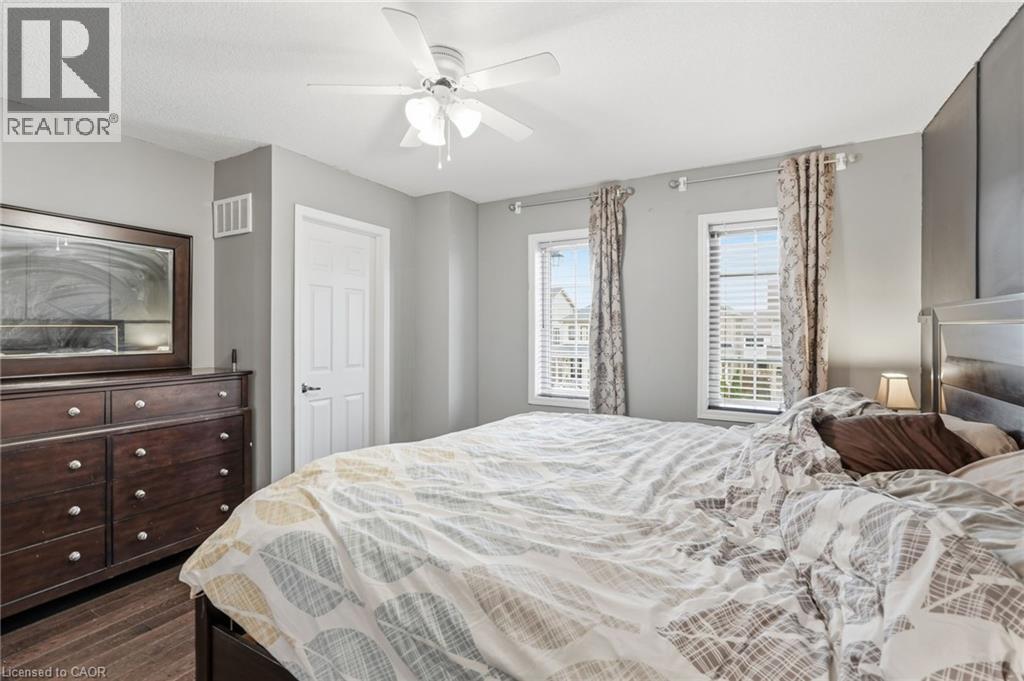 45 Kelso Drive, Caledonia, ON - Indoor Photo Showing Bedroom