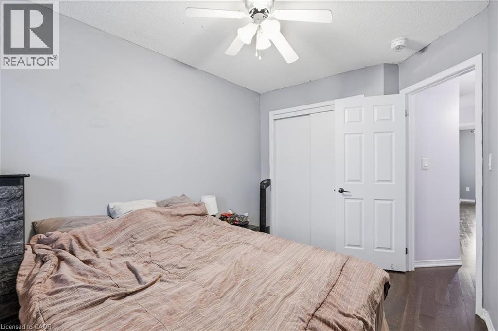 45 Kelso Drive, Caledonia, ON - Indoor Photo Showing Bedroom