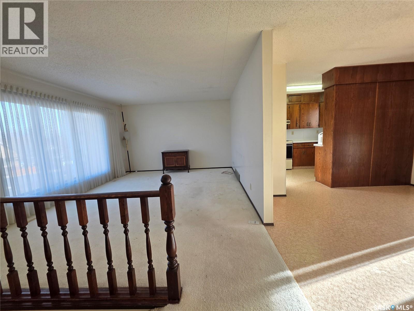 624 7Th Avenue Ne, Swift Current, SK - Indoor Photo Showing Other Room