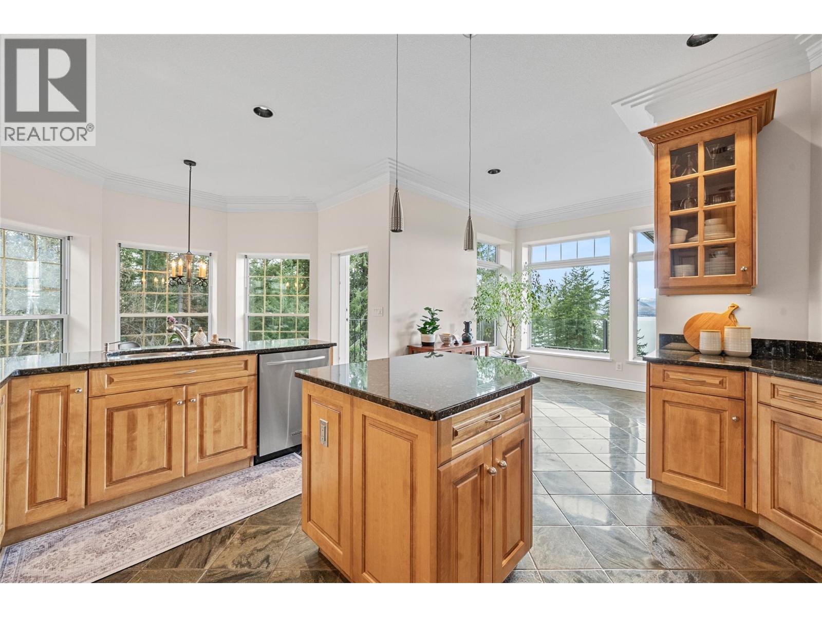 3676 Mcbride Road, Blind Bay, BC - Indoor Photo Showing Kitchen