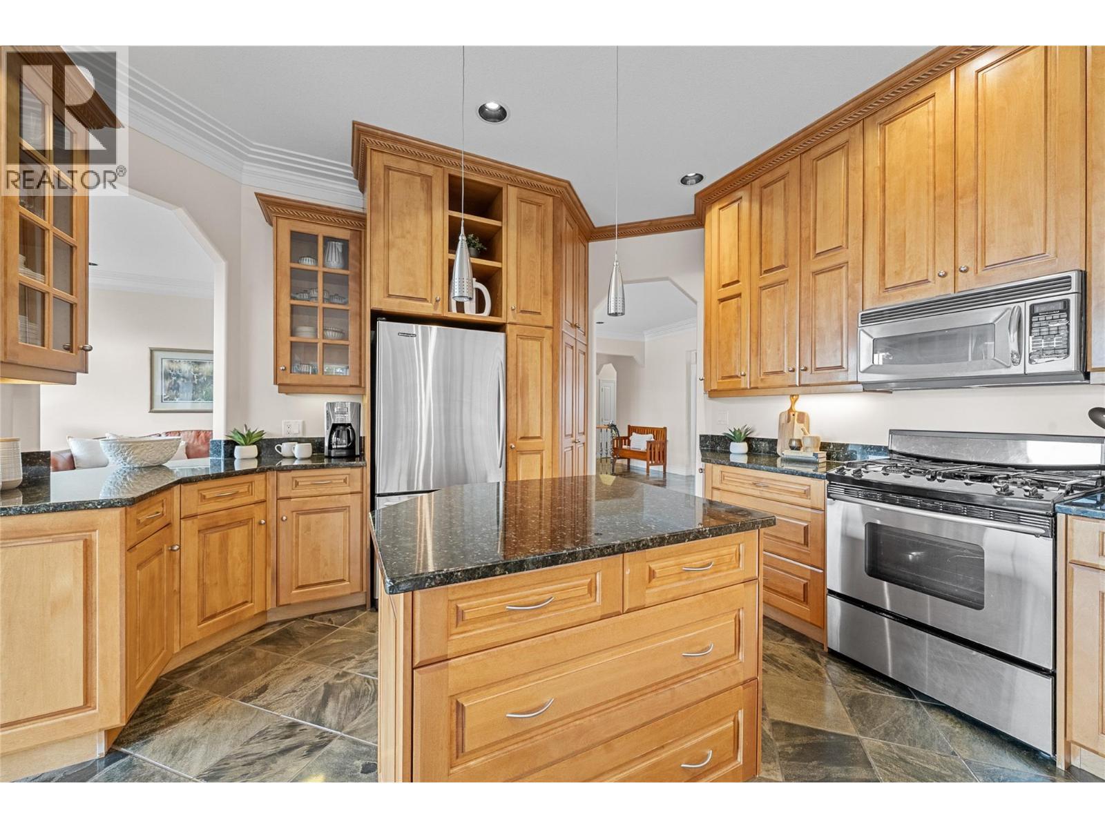 3676 Mcbride Road, Blind Bay, BC - Indoor Photo Showing Kitchen