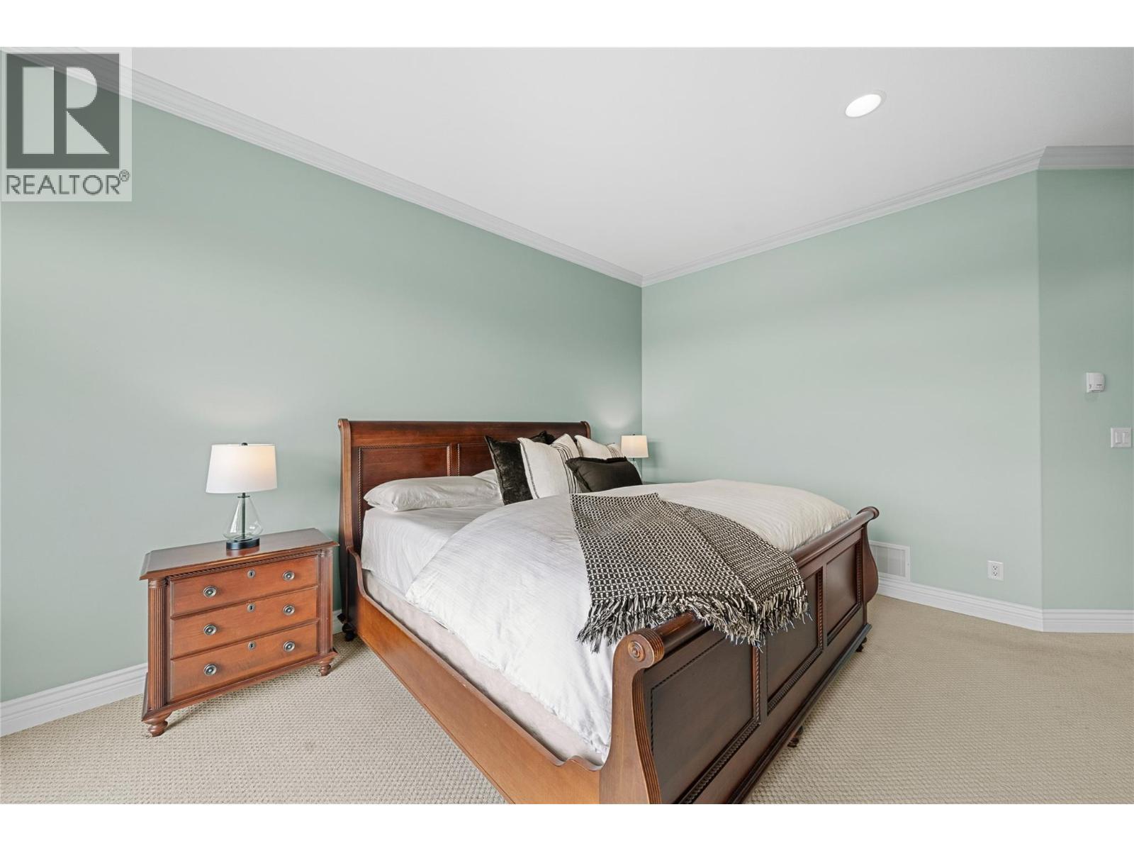 3676 Mcbride Road, Blind Bay, BC - Indoor Photo Showing Bedroom