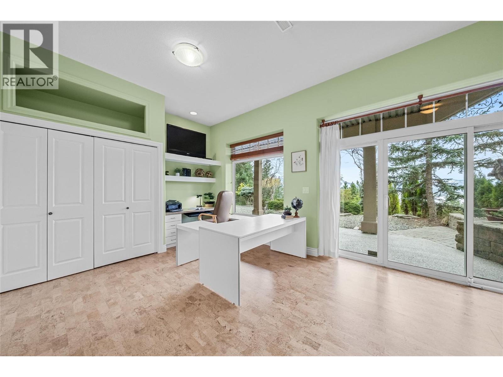 3676 Mcbride Road, Blind Bay, BC - Indoor Photo Showing Office