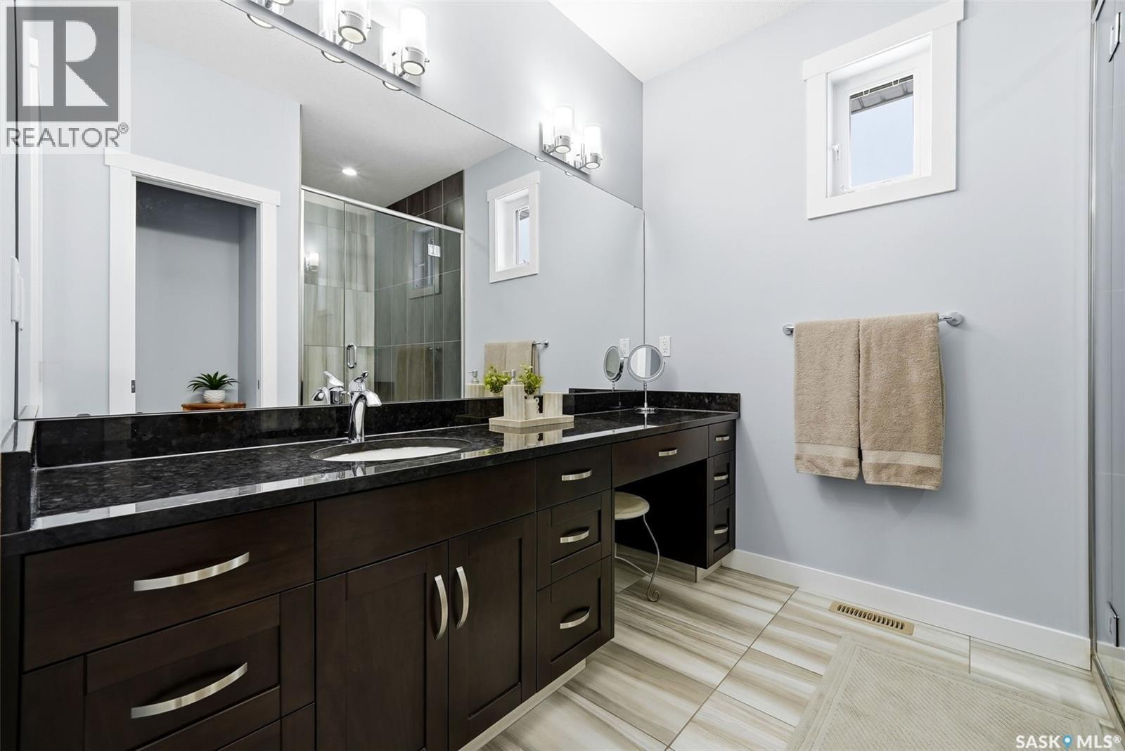 3921 Red Lily Bay, Regina, SK - Indoor Photo Showing Bathroom