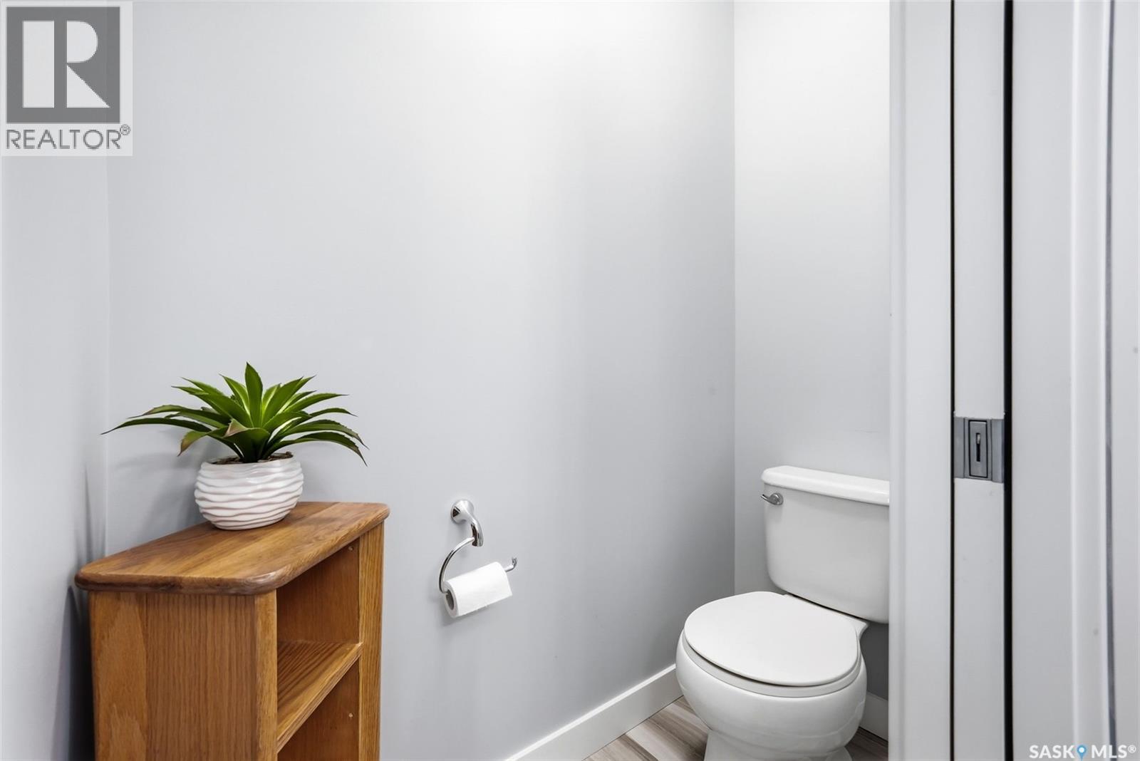 3921 Red Lily Bay, Regina, SK - Indoor Photo Showing Bathroom