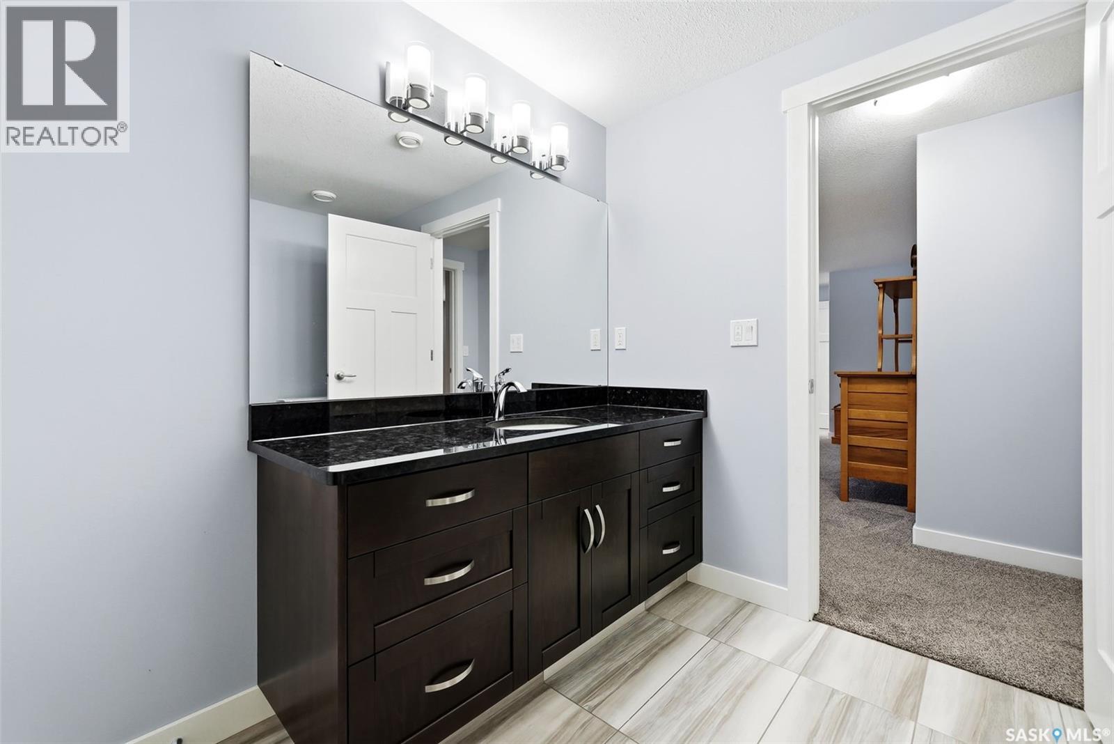 3921 Red Lily Bay, Regina, SK - Indoor Photo Showing Bathroom