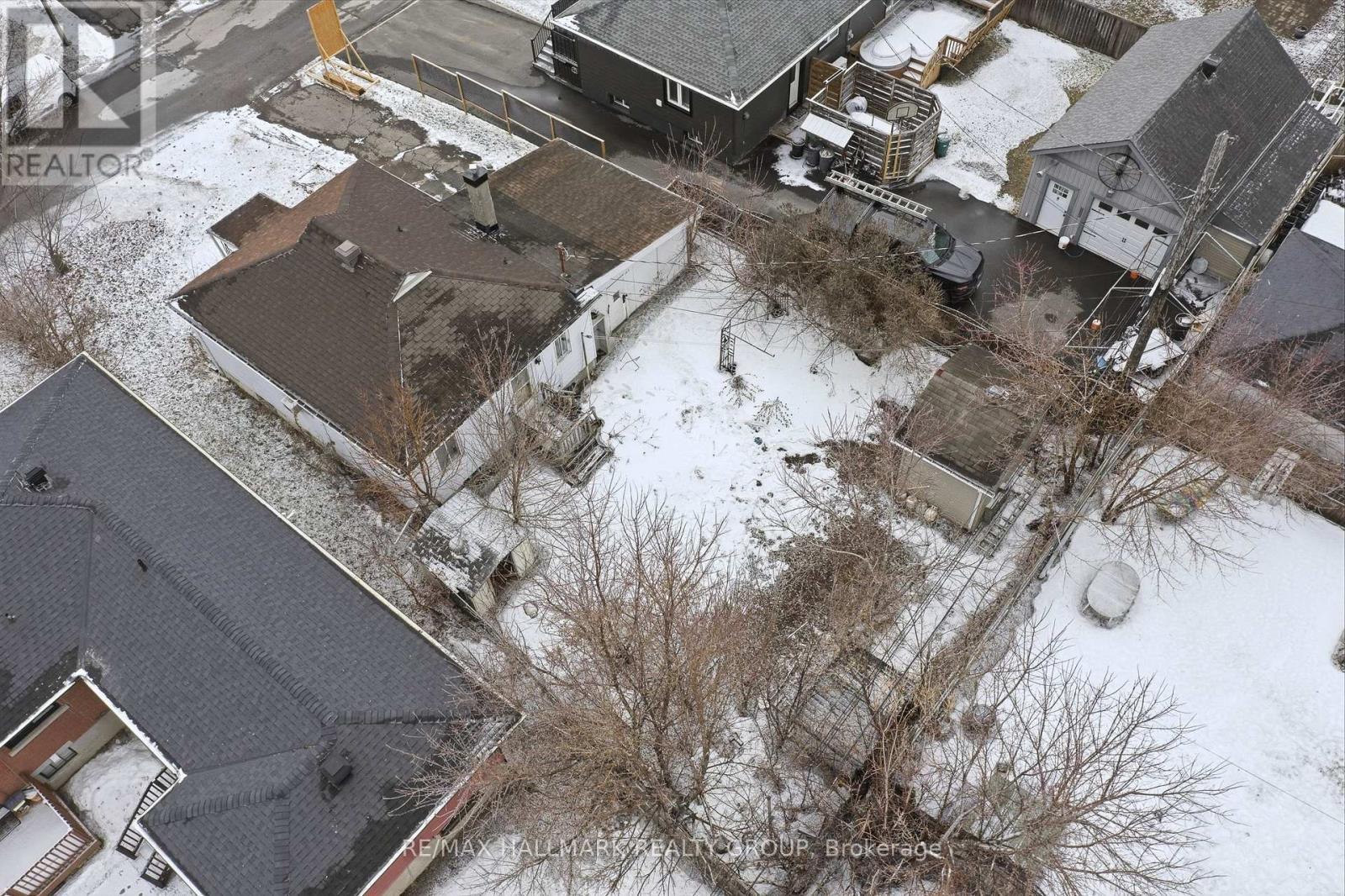 479 Newman Avenue, Ottawa, ON - Outdoor