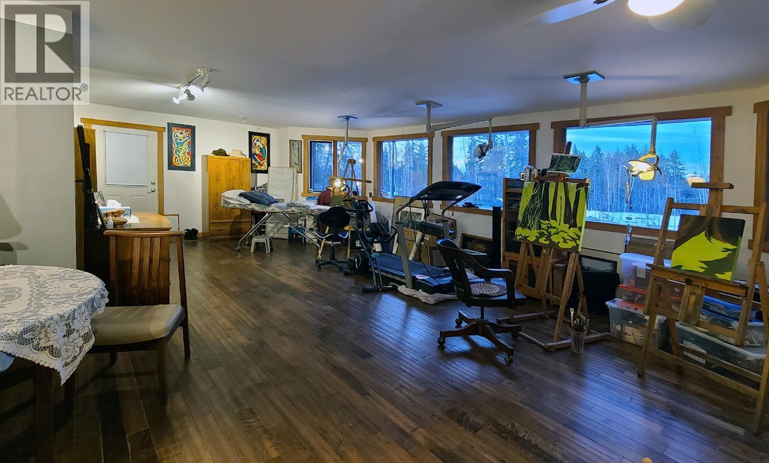 112 Corey Road, Quesnel, BC - Indoor Photo Showing Gym Room