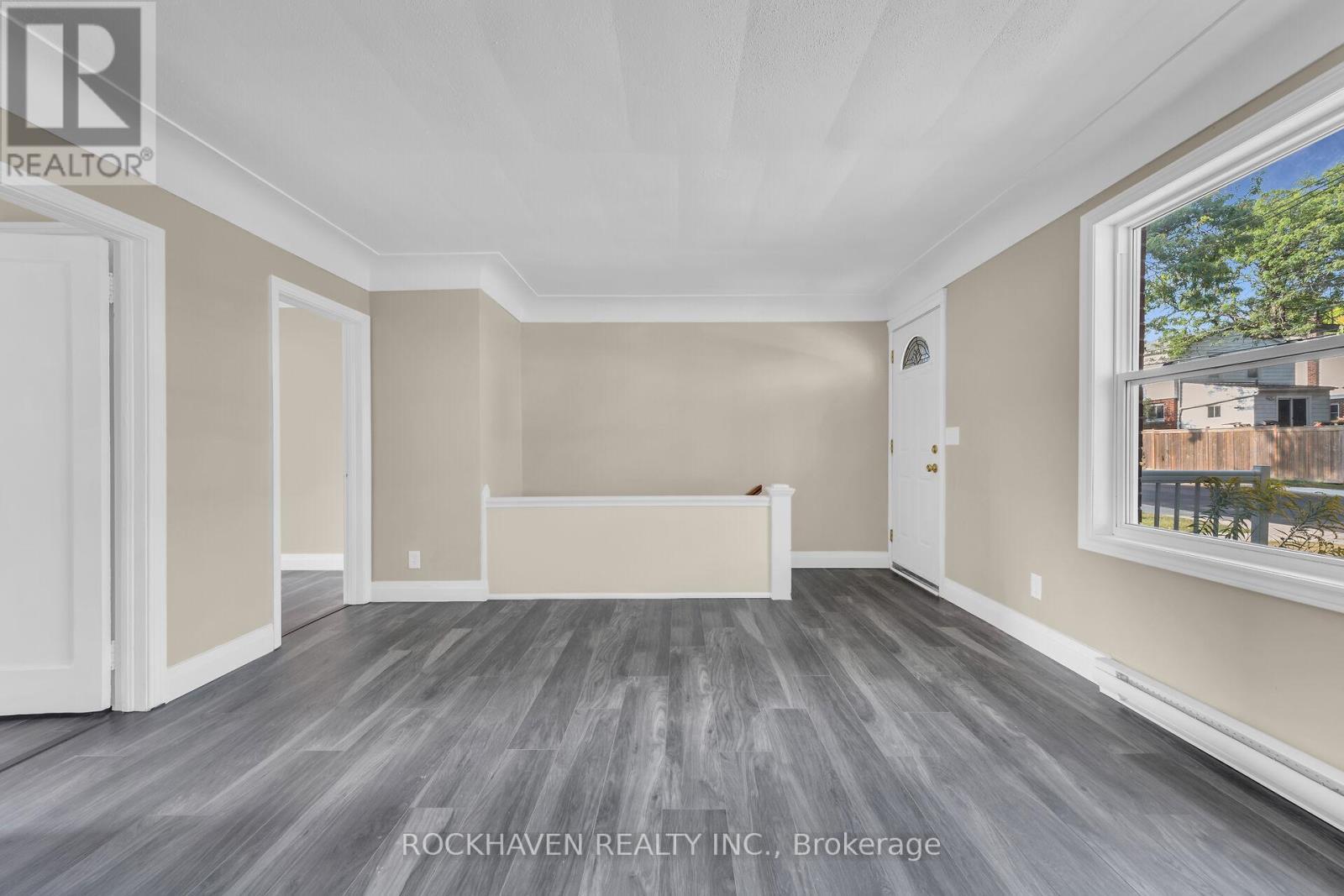 36 Macklin Street N, Hamilton, ON - Indoor Photo Showing Other Room