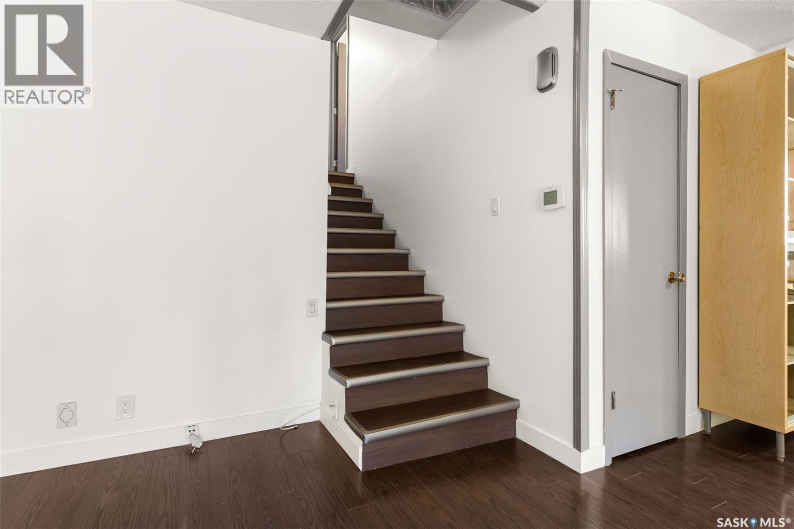 78 Spence Street, Regina, SK - Indoor Photo Showing Other Room