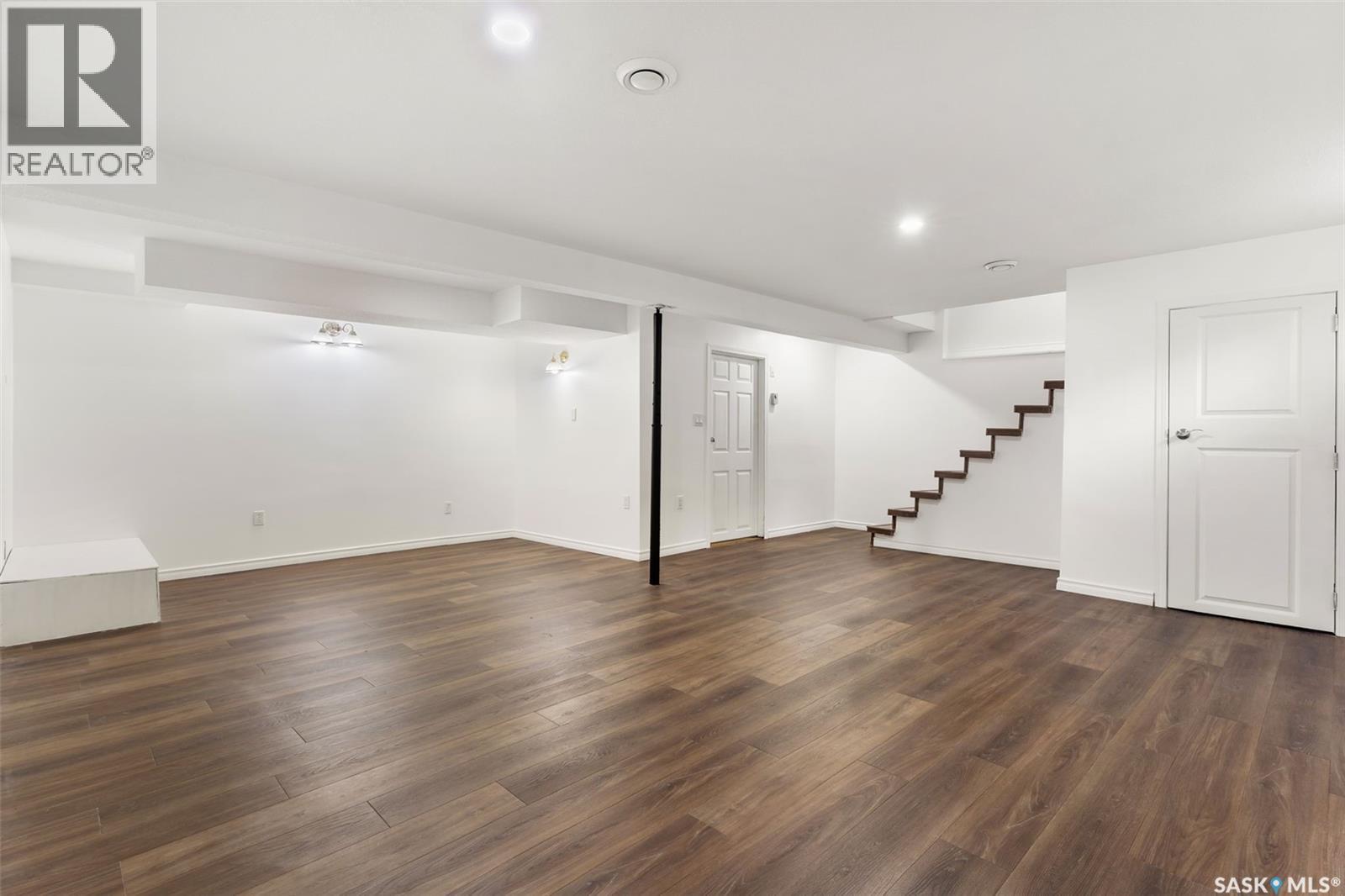 78 Spence Street, Regina, SK - Indoor Photo Showing Other Room