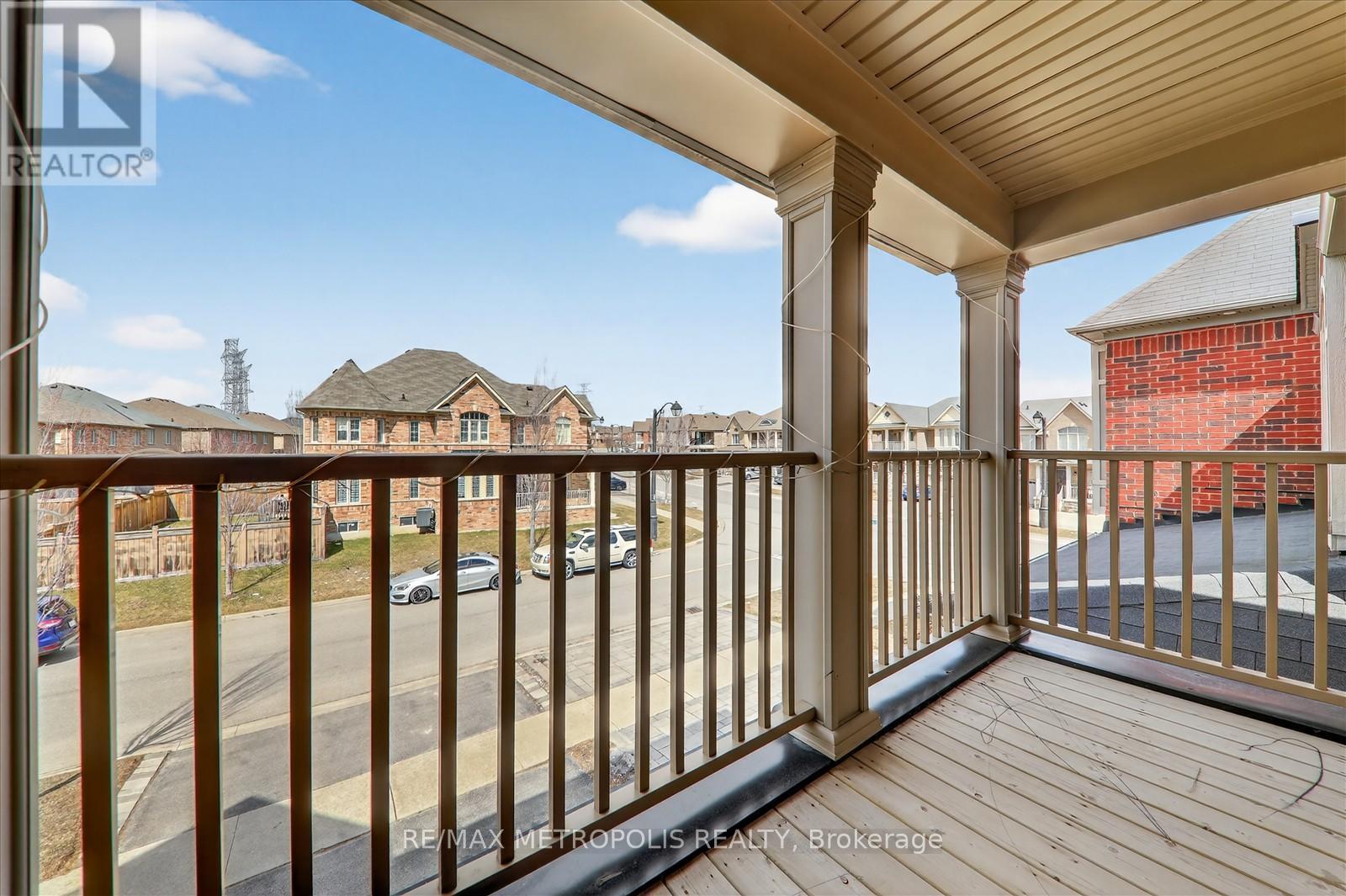 105 Stockell Crescent, Ajax, ON - Outdoor With Deck Patio Veranda With Exterior