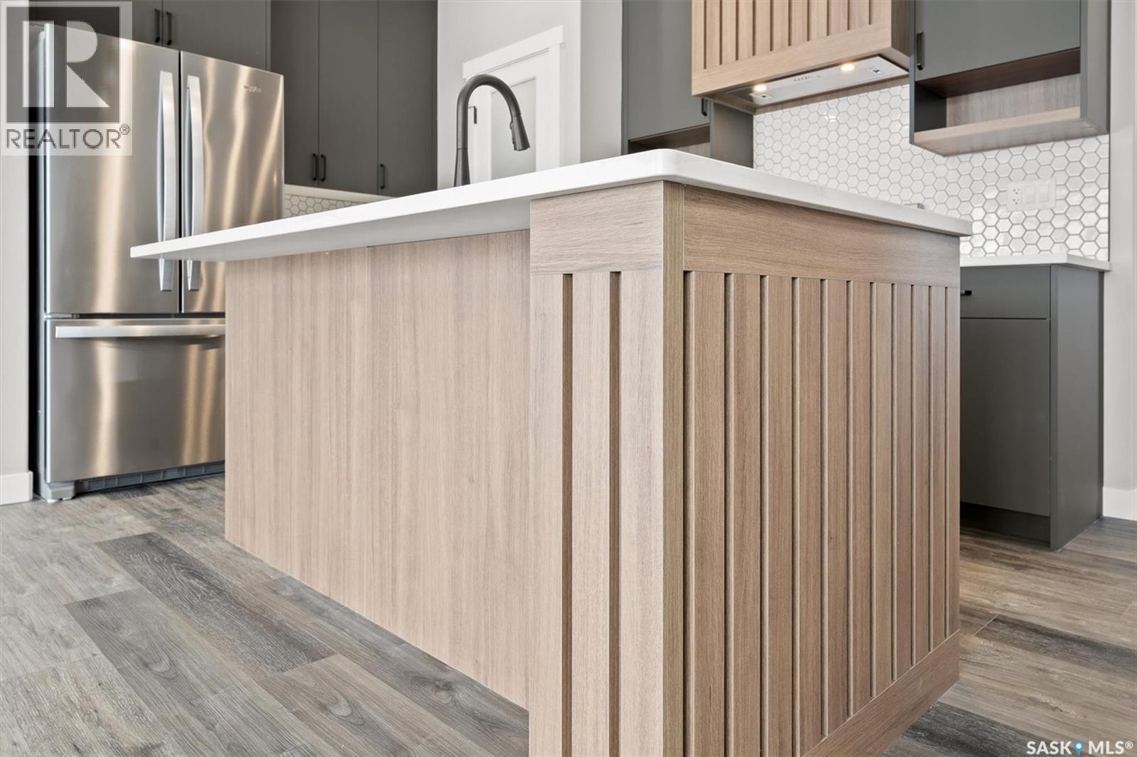 313 Veterans Drive, Warman, SK - Indoor Photo Showing Kitchen