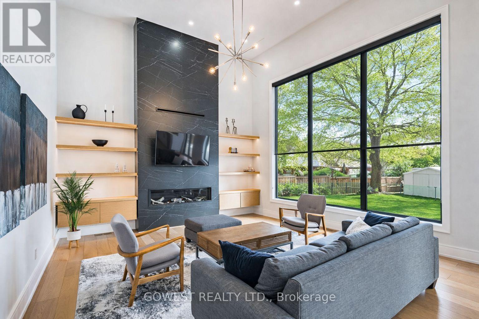 402 Niar Avenue, Mississauga, ON - Indoor