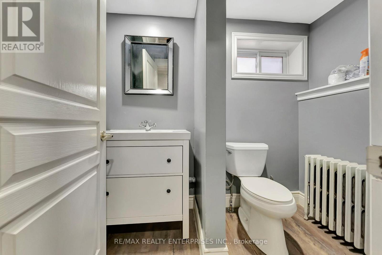 156 James Street S, Hamilton, ON