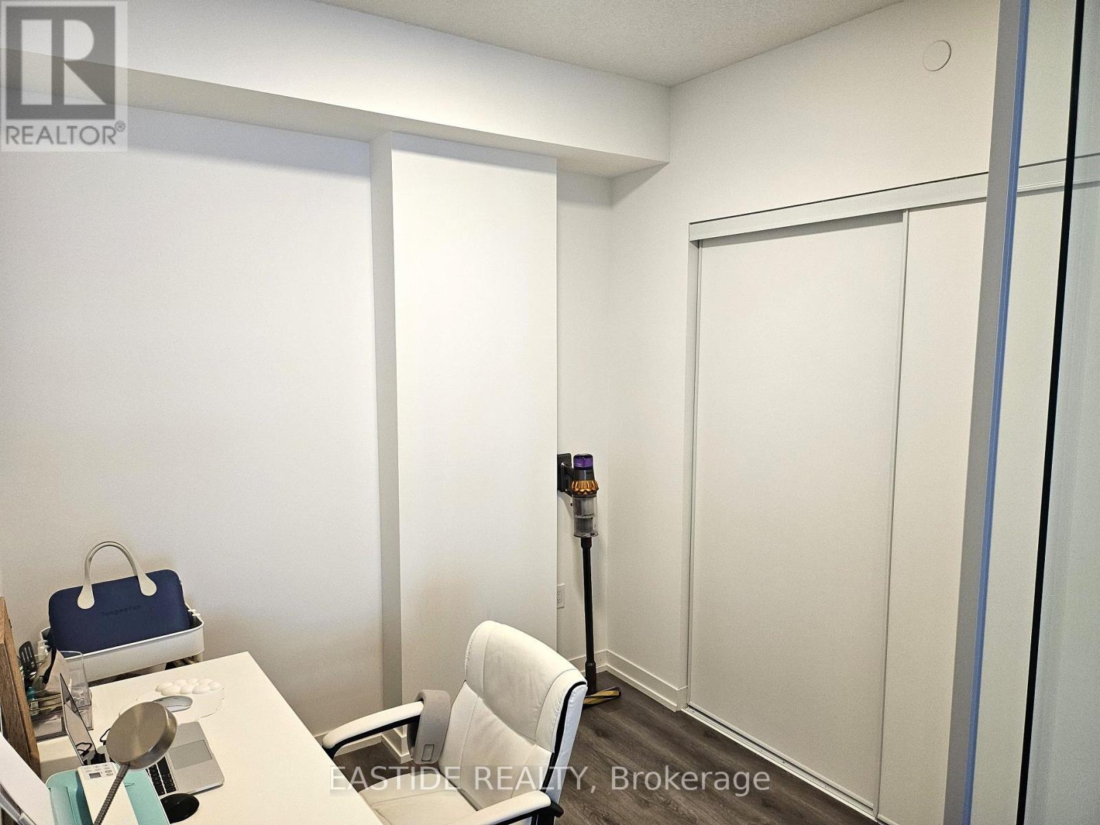 1506 - 28 Interchange Way, Vaughan, ON - Indoor Photo Showing Office