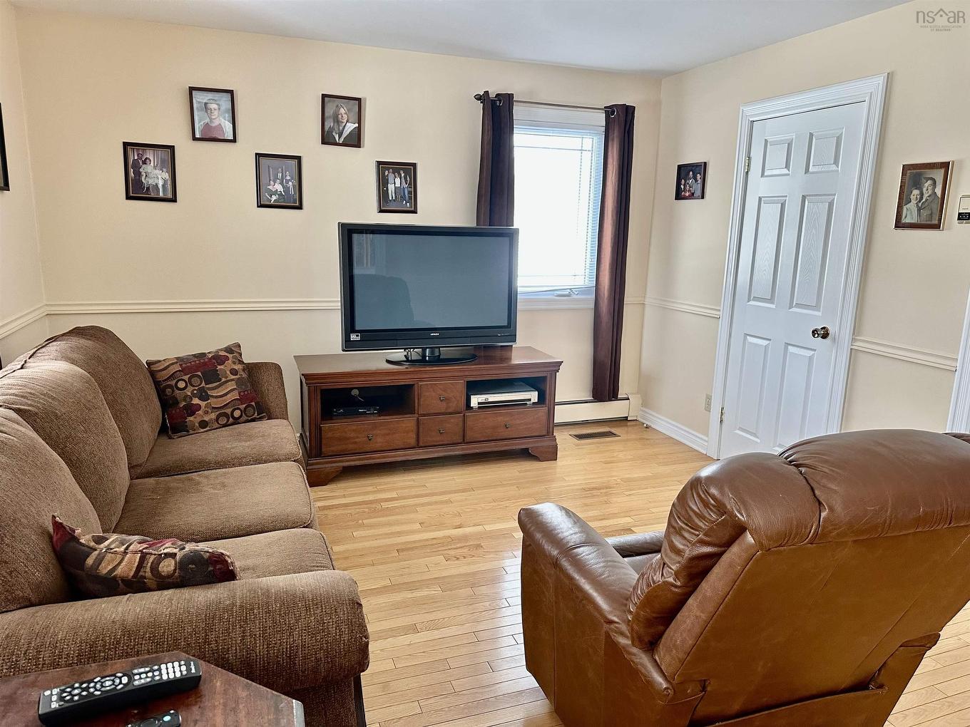 18 Sydney Road Road, Port Hawkesbury, NS