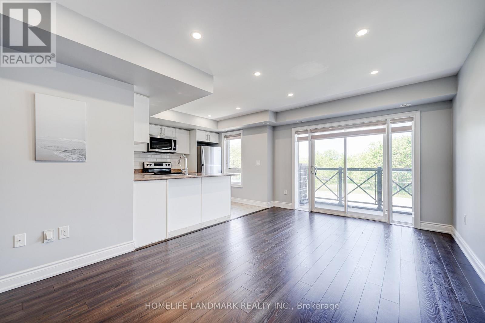 2213 - 10 Westmeath Lane N, Markham, ON - Indoor