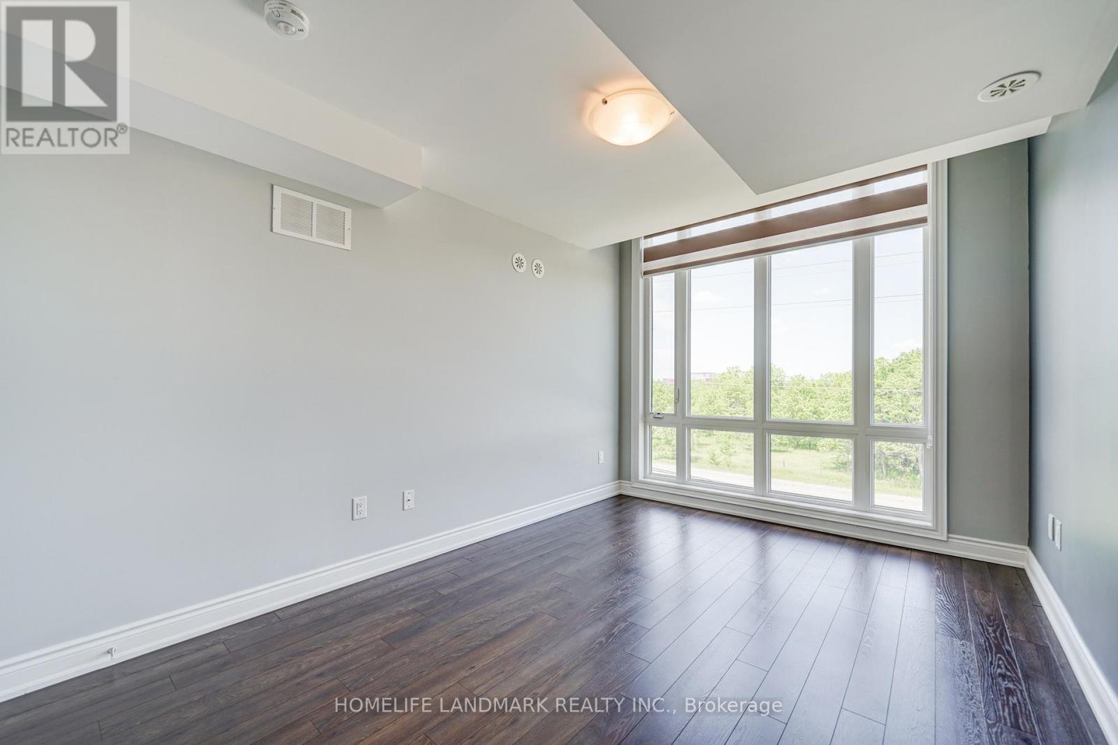 2213 - 10 Westmeath Lane N, Markham, ON - Indoor Photo Showing Other Room
