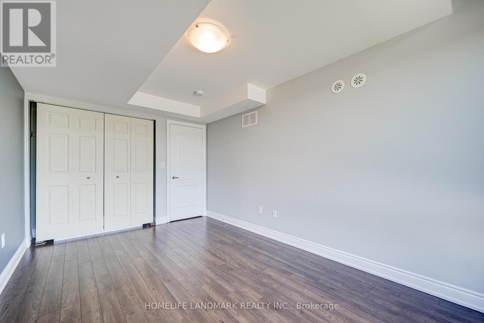 2213 - 10 Westmeath Lane N, Markham, ON - Indoor Photo Showing Other Room