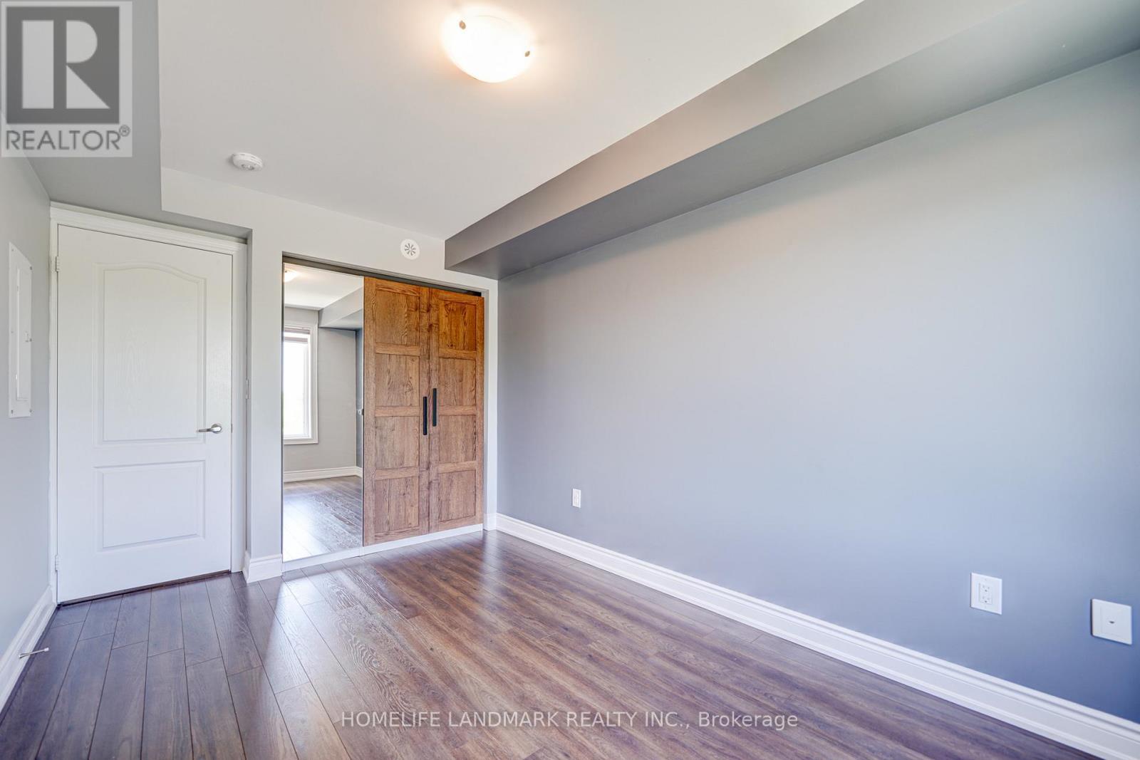 2213 - 10 Westmeath Lane N, Markham, ON - Indoor Photo Showing Other Room