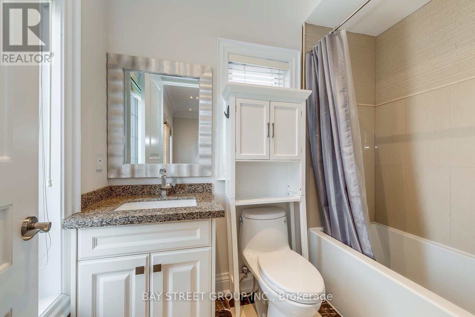 39 Foxwarren Drive, Toronto, ON - Indoor Photo Showing Bathroom