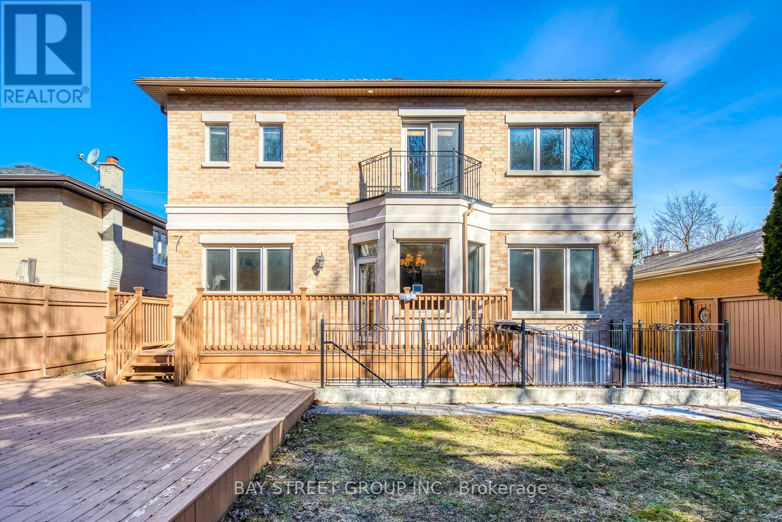 39 Foxwarren Drive, Toronto, ON - Outdoor