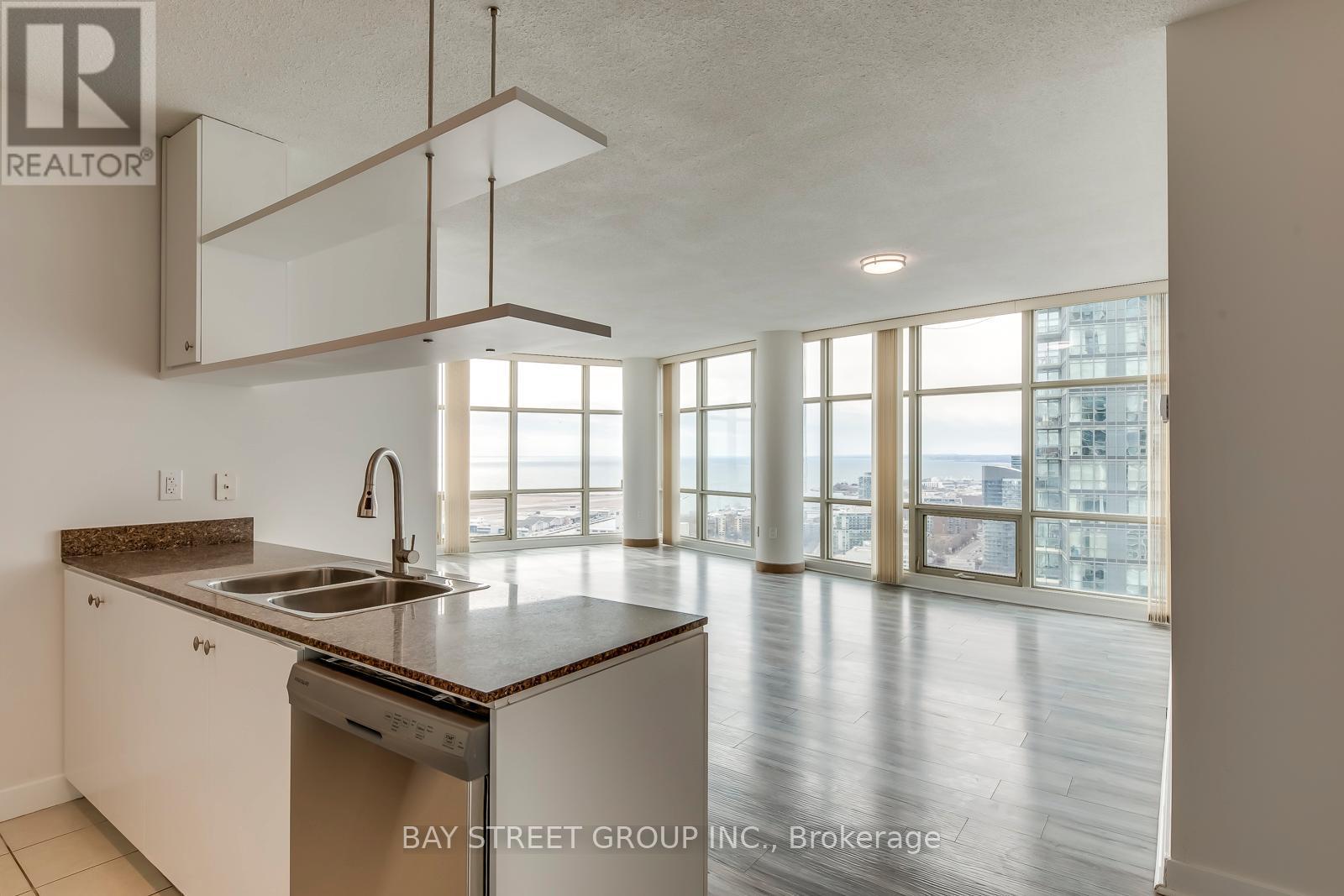 3912 - 35 Mariner Terrace, Toronto, ON - Indoor Photo Showing Kitchen With Double Sink