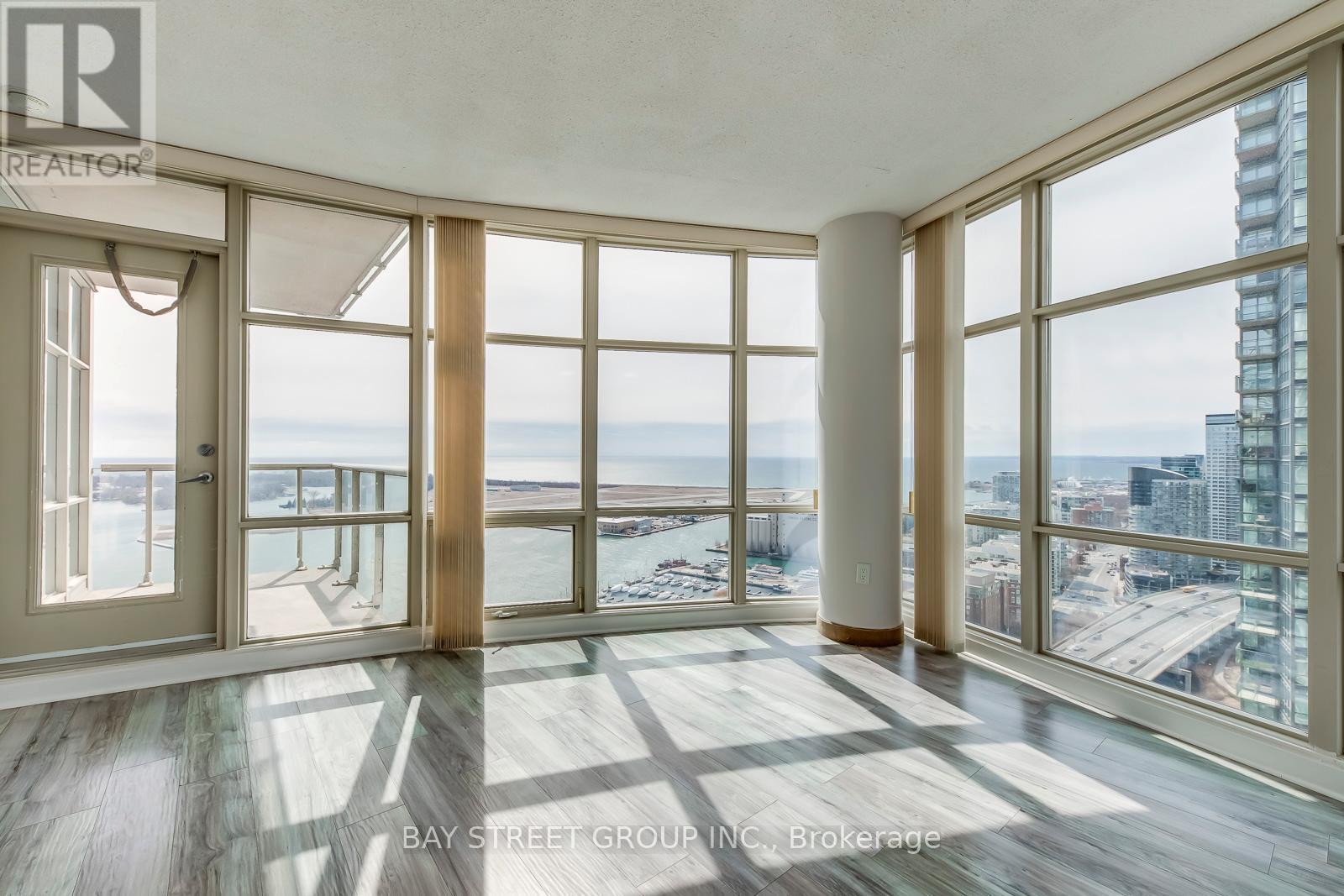 3912 - 35 Mariner Terrace, Toronto, ON - Indoor Photo Showing Other Room
