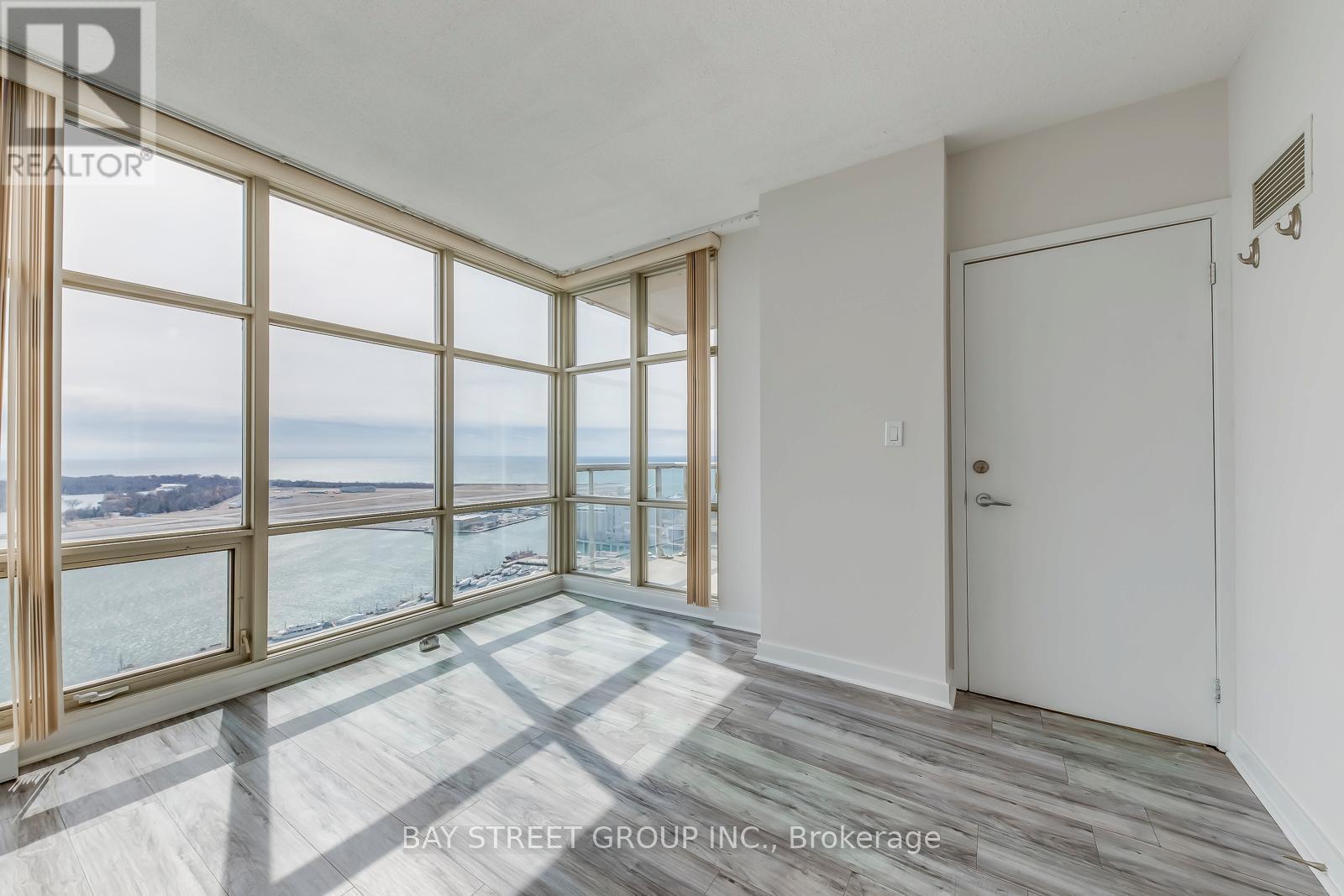 3912 - 35 Mariner Terrace, Toronto, ON - Indoor Photo Showing Other Room