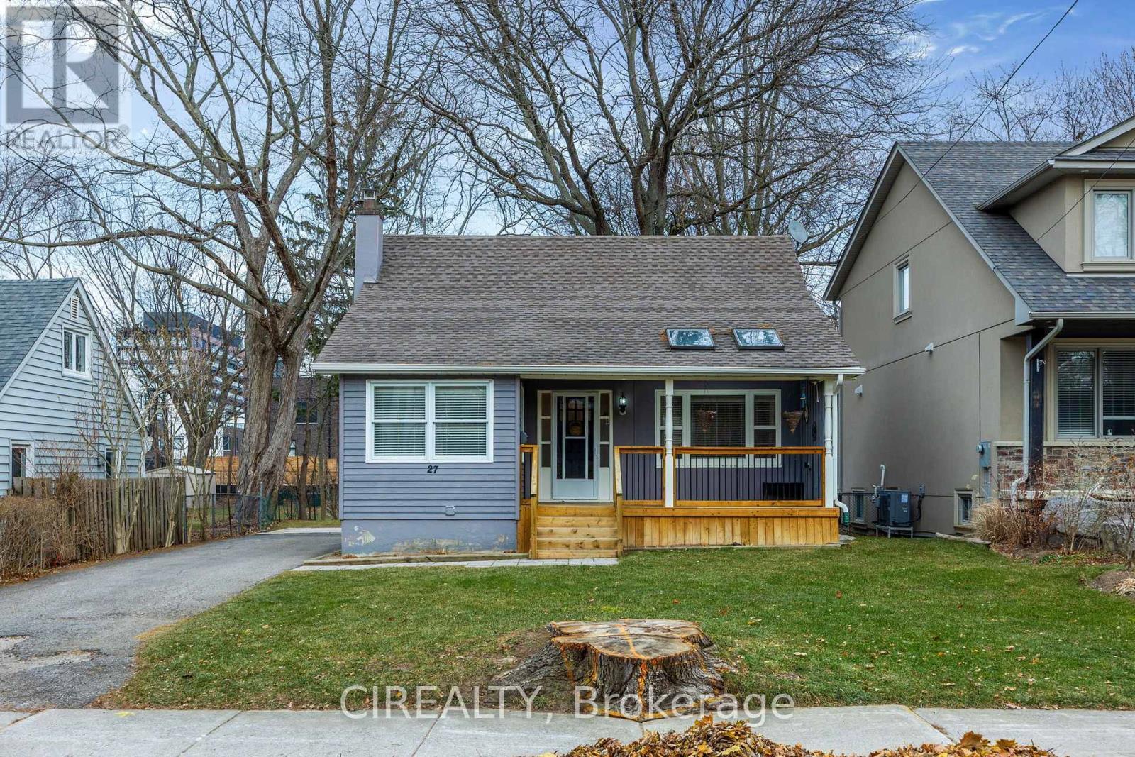 27 Pine Avenue S, Mississauga, ON - Outdoor