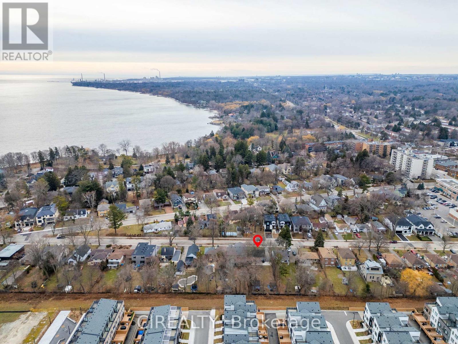 27 Pine Avenue S, Mississauga, ON - Outdoor With Body Of Water With View