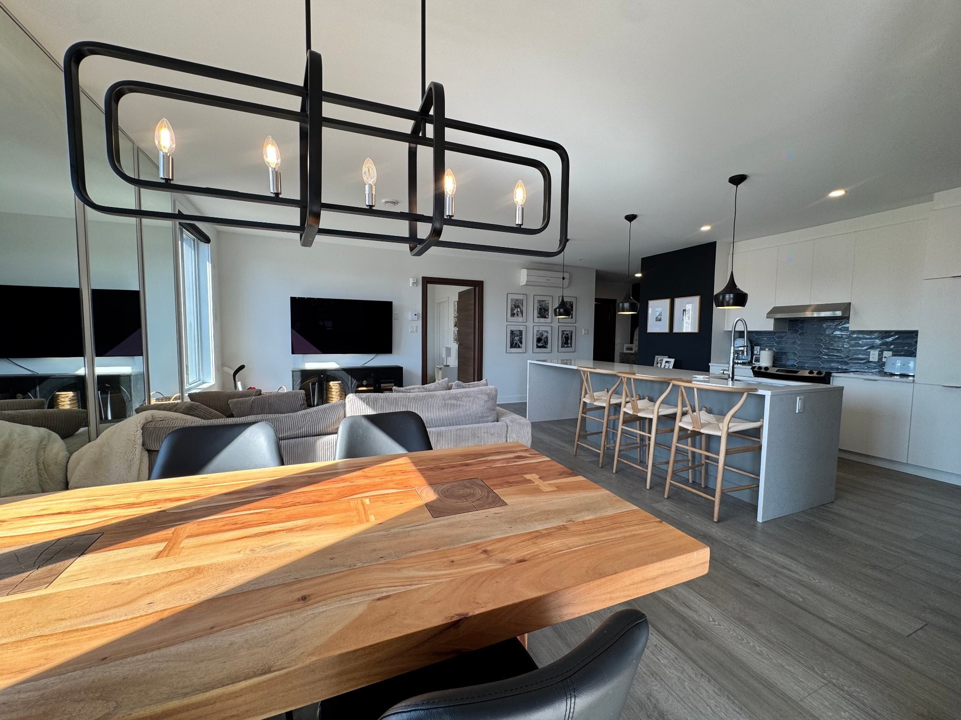 Dining Room - 101-79 Av. Elm, Beaconsfield, QC - Indoor